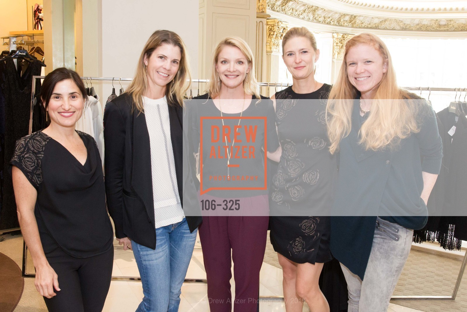 Zem Joaquin, Natasha Bradley, Kristy Caylor, Alicia Engstrom, Robyn Beavers, Gucci & Vogue Dinner, Neiman Marcus. Neiman Marcus, September 29th, 2015, Photo #106-325 Zem Joaquin, Natasha Bradley, Kristy Caylor, Alicia Engstrom, Robyn Beavers, Photo #106-325