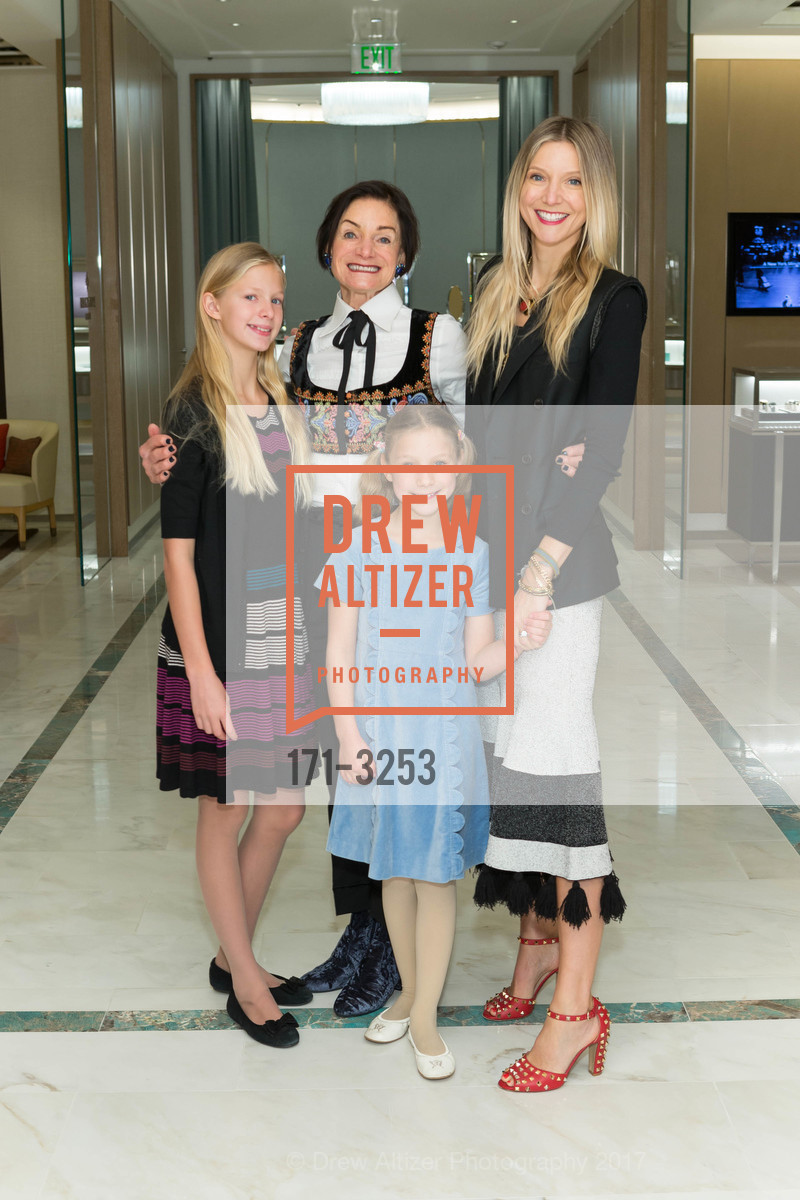Eva Lavigne, Kristin Avansino, Calgary Avansino, Margo Lavigne, Tiffany & Co. Ballet Breakfast 2017, Tiffany & Co. 350 Post Street, San Francisco, CA 94108, December 9th, 2017, Photo #171-3253 Eva Lavigne, Kristin Avansino, Calgary Avansino, Margo Lavigne, Photo #171-3253