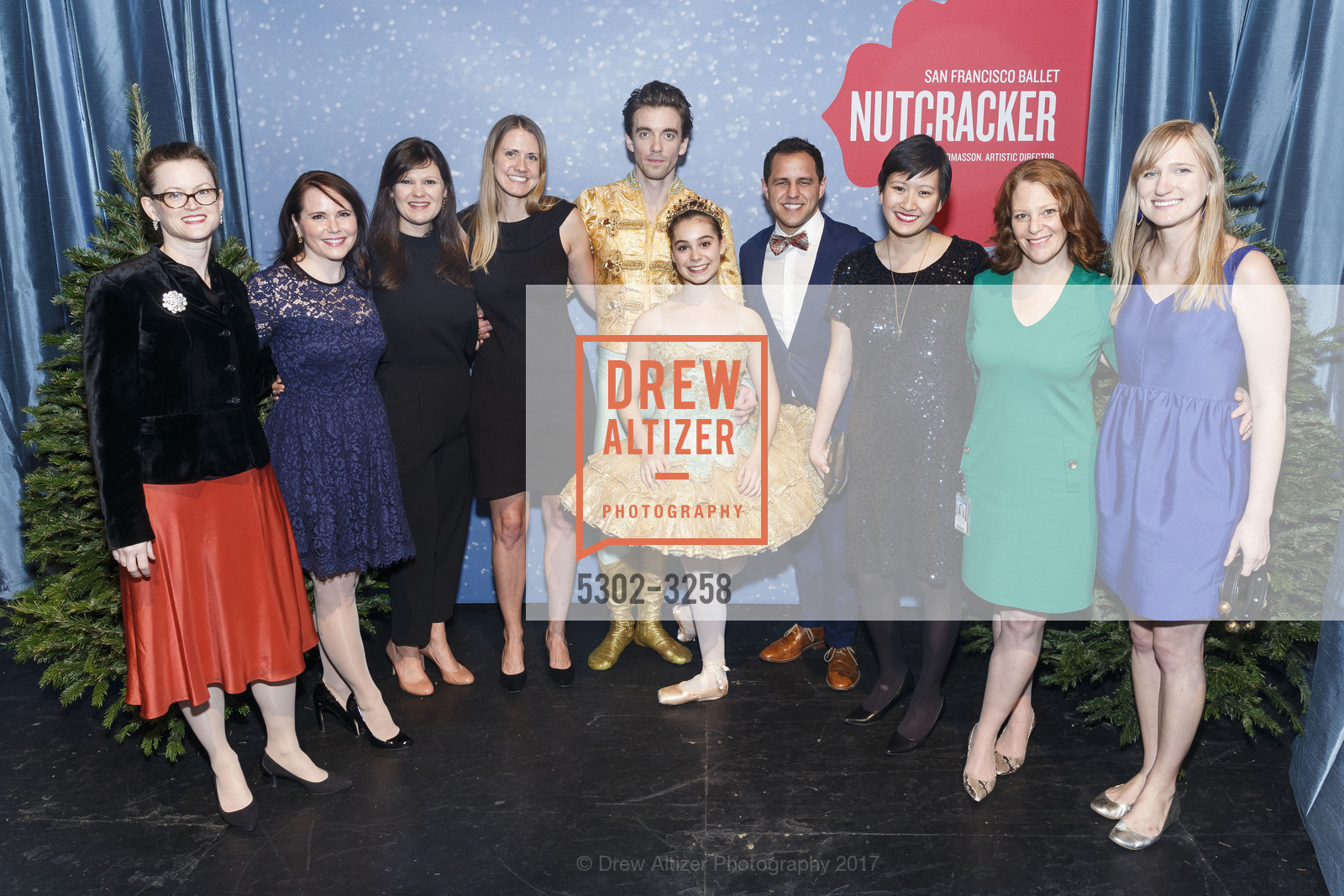 Emma Lundberg, Elizabeth Kolony, Sarah Warner, Kera Jewett, Ingrid Roman, Ari Litsky, Nicole Lugtu, Katherine Davis, Photo #5302-3258