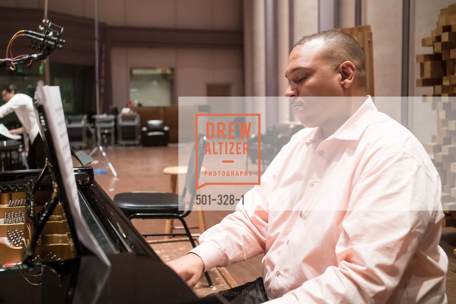 Top Picks, Lester Lynch Recording Project, September 30th, 2015, Photo,Drew Altizer, Drew Altizer Photography, full-service agency, private events, San Francisco photographer, photographer california