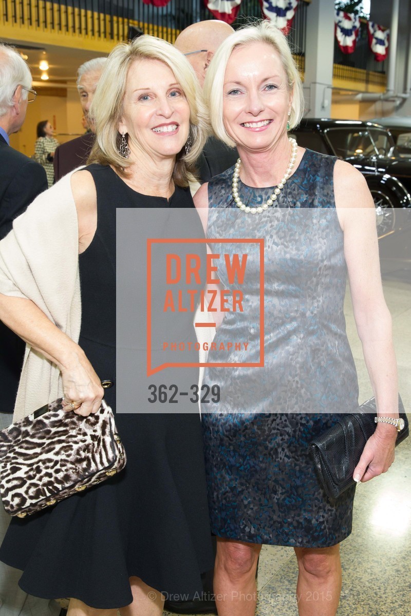 Joan Henricks, Janet Higgins, Gucci & Vogue Dinner, Academy of Art University. Academy of Art University , . 1849 Washington Street, October 1st, 2015, Photo #362-329 Joan Henricks, Janet Higgins, Photo #362-329