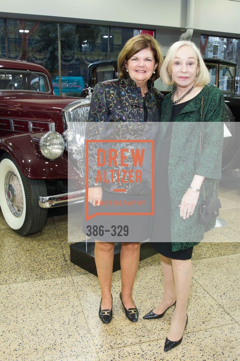 Carolyn Rogers, Gretchen Kimball, Gucci & Vogue Dinner, Academy of Art University. Academy of Art University , . 1849 Washington Street, October 1st, 2015, Photo #386-329 Carolyn Rogers, Gretchen Kimball, Photo #386-329