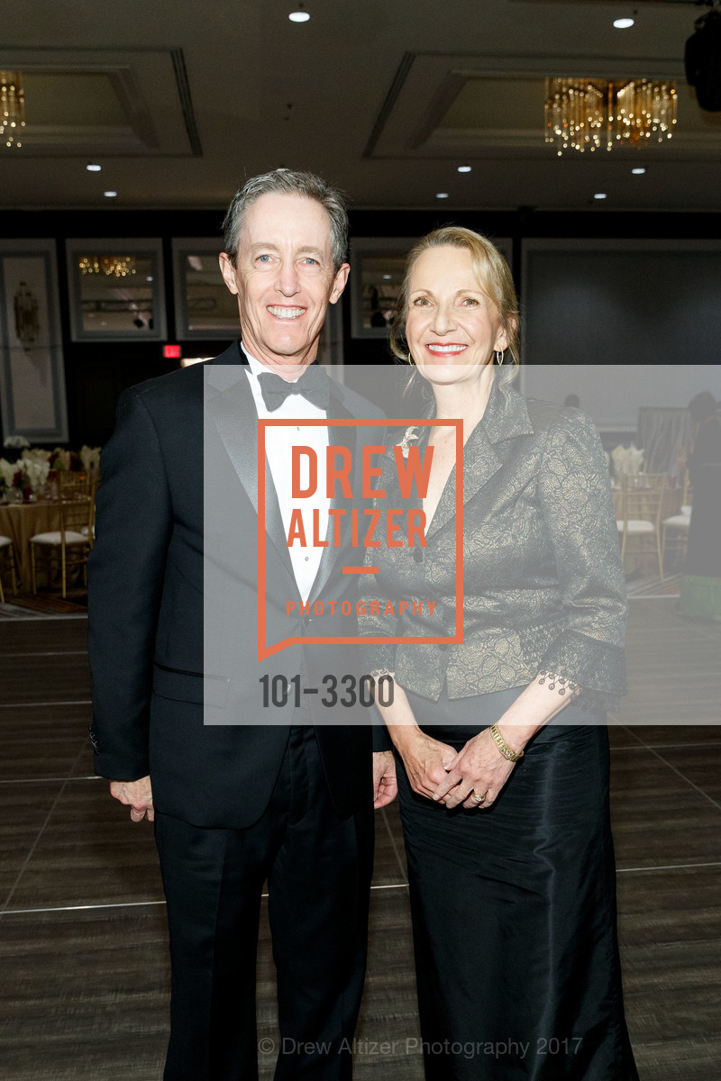 Clint Stefan, Pamela Stefan, UCSF Benioff Children's Hospital Oakland Winter Ball 2017, St. Francis Hotel, Grand Ballroom. 335 Powell Street, December 22nd, 2017, Photo #101-3300 Clint Stefan, Pamela Stefan, Photo #101-3300