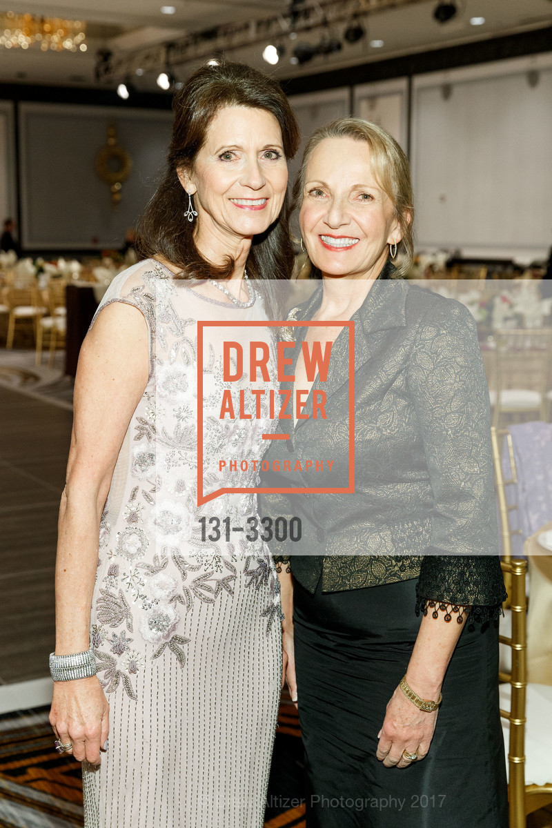 Gretchen Gibson, Pamela Stefan, UCSF Benioff Children's Hospital Oakland Winter Ball 2017, St. Francis Hotel, Grand Ballroom. 335 Powell Street, December 22nd, 2017, Photo #131-3300 Gretchen Gibson, Pamela Stefan, Photo #131-3300