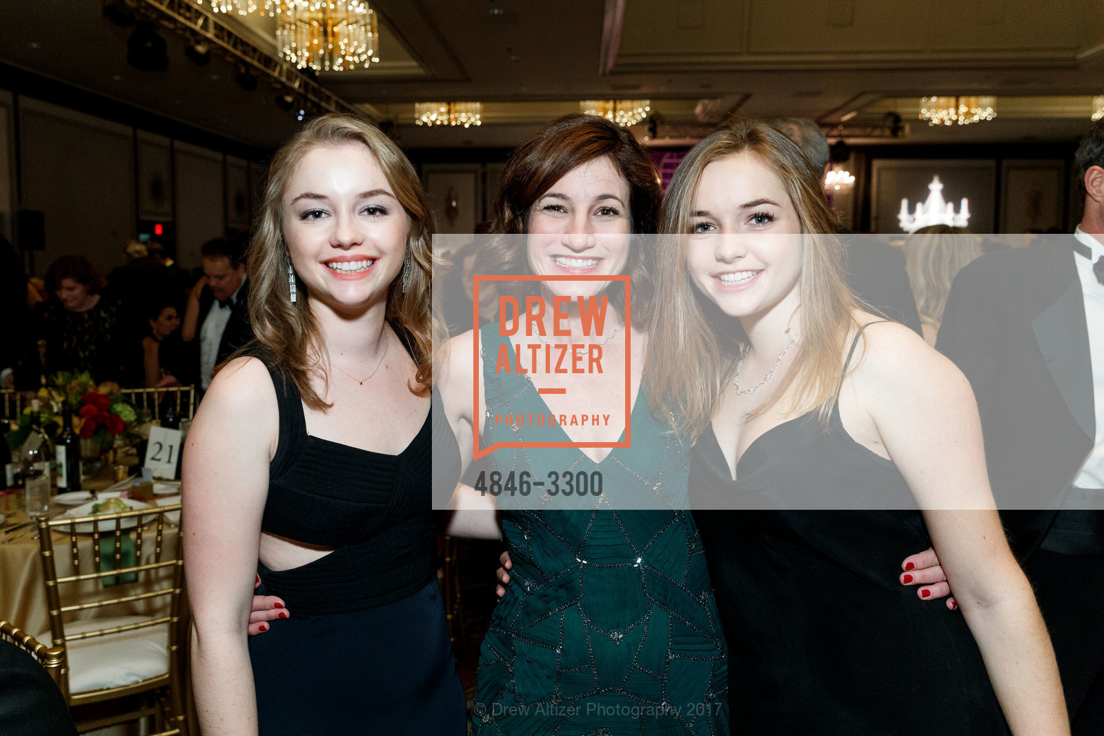 Jane Vaughn, Elizabeth Shaw, Lucy Vaughn, UCSF Benioff Children's Hospital Oakland Winter Ball 2017, St. Francis Hotel, Grand Ballroom. 335 Powell Street, December 22nd, 2017, Photo #4846-3300 Jane Vaughn, Elizabeth Shaw, Lucy Vaughn, Photo #4846-3300