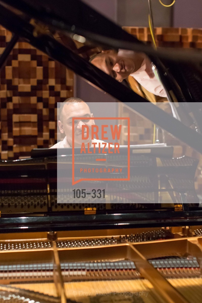 Lester Lynch Recording Project at Skywalker Ranch, Skywalker Ranch. Skywalker Sound, Photo #105-331 Photo #105-331