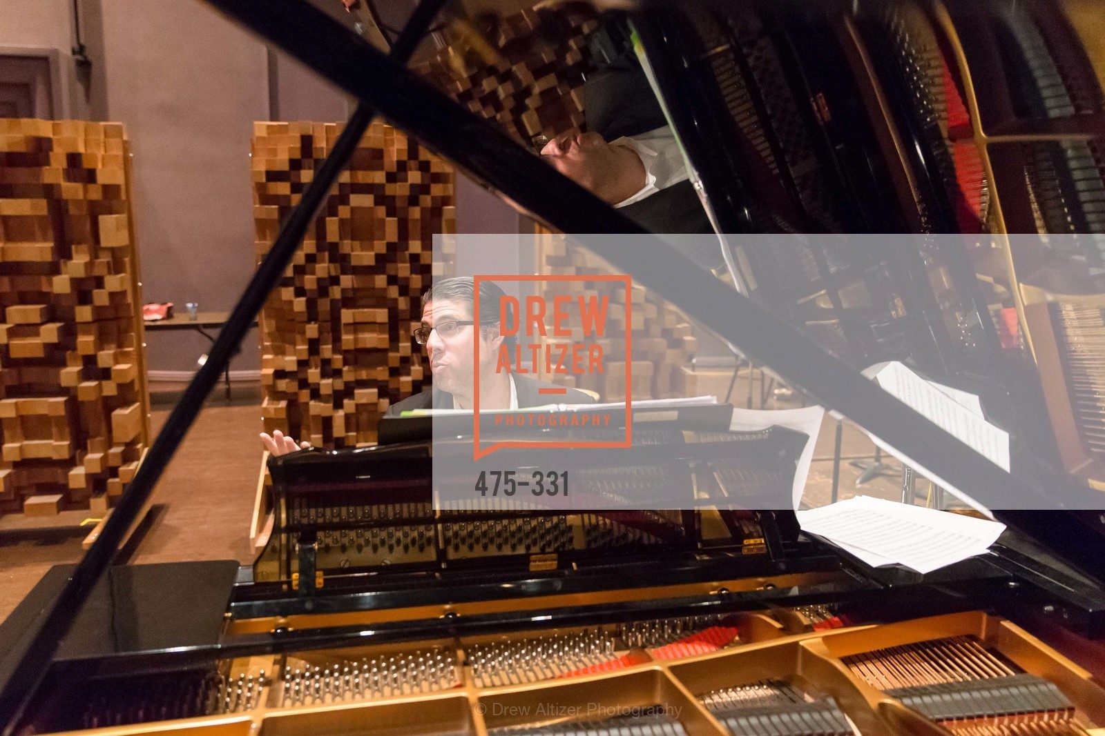 Lester Lynch Recording Project at Skywalker Ranch, Skywalker Ranch. Skywalker Sound, Photo #475-331 Photo #475-331
