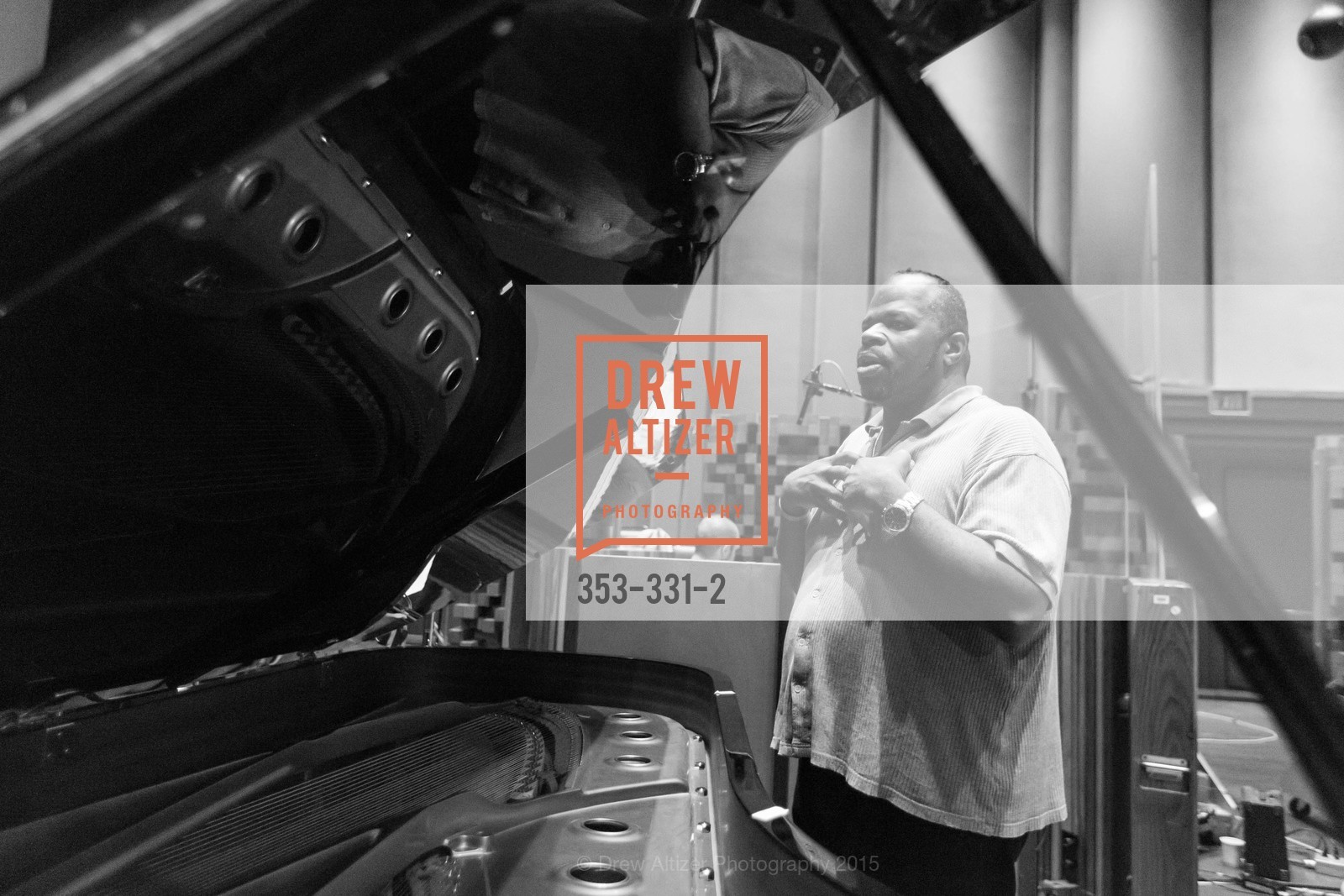 Lester Lynch Recording Project at Skywalker Ranch, Skywalker Ranch. Skywalker Sound, October 4th, 2015, Photo #353-331-2 Photo #353-331-2