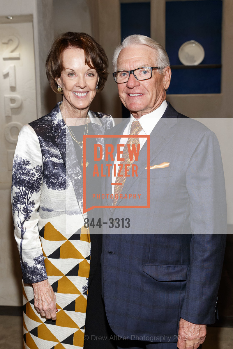 Helen Schwab, Charles Schwab, FOG Design+Art Preview Gala 2018, Fort Mason Center. 2 Marina Blvd, January 10th, 2018, Photo #844-3313 Helen Schwab, Charles Schwab, Photo #844-3313