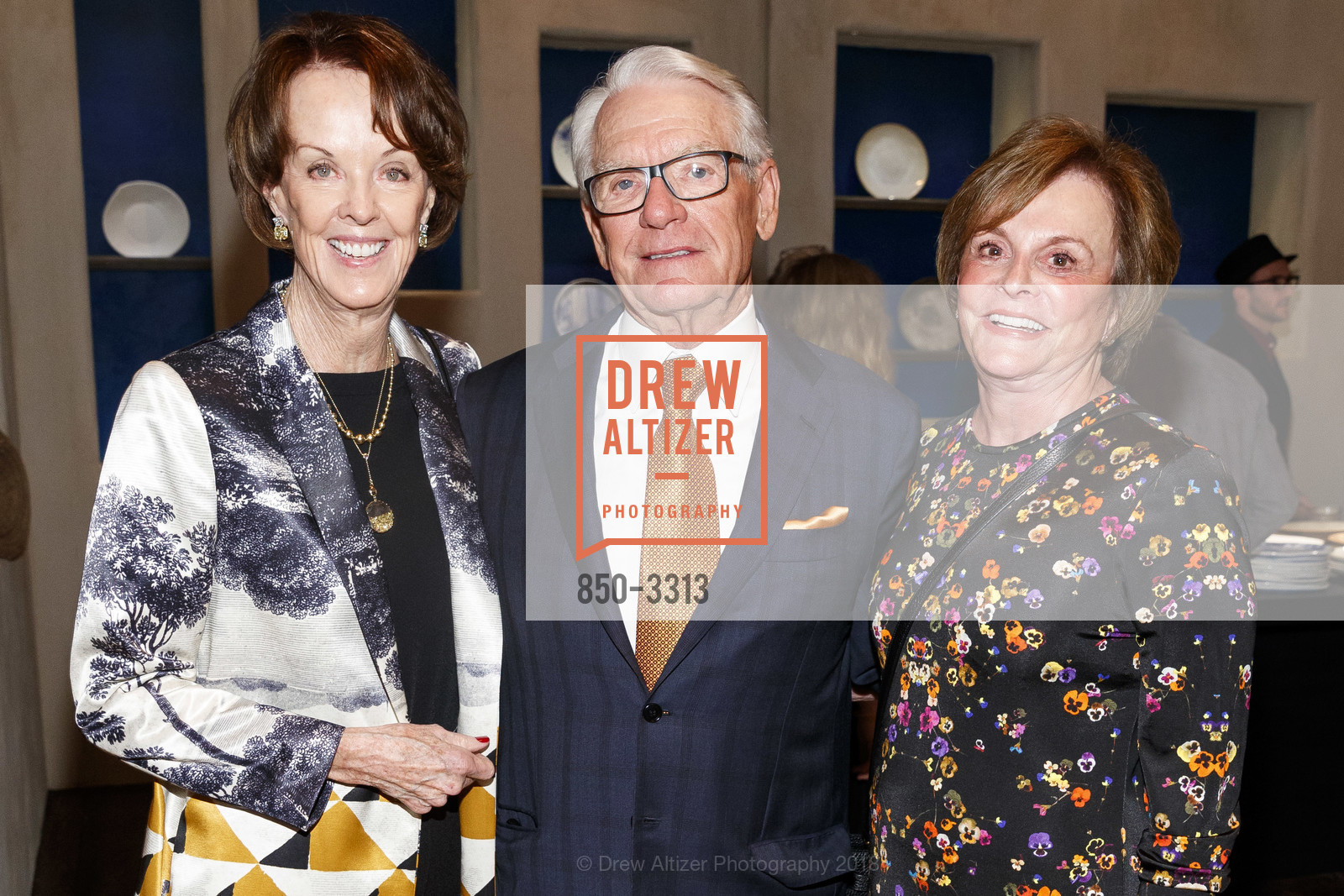 Helen Schwab, Charles Schwab, Mary Zlot, FOG Design+Art Preview Gala 2018, Fort Mason Center. 2 Marina Blvd, January 10th, 2018, Photo #850-3313 Helen Schwab, Charles Schwab, Mary Zlot, Photo #850-3313