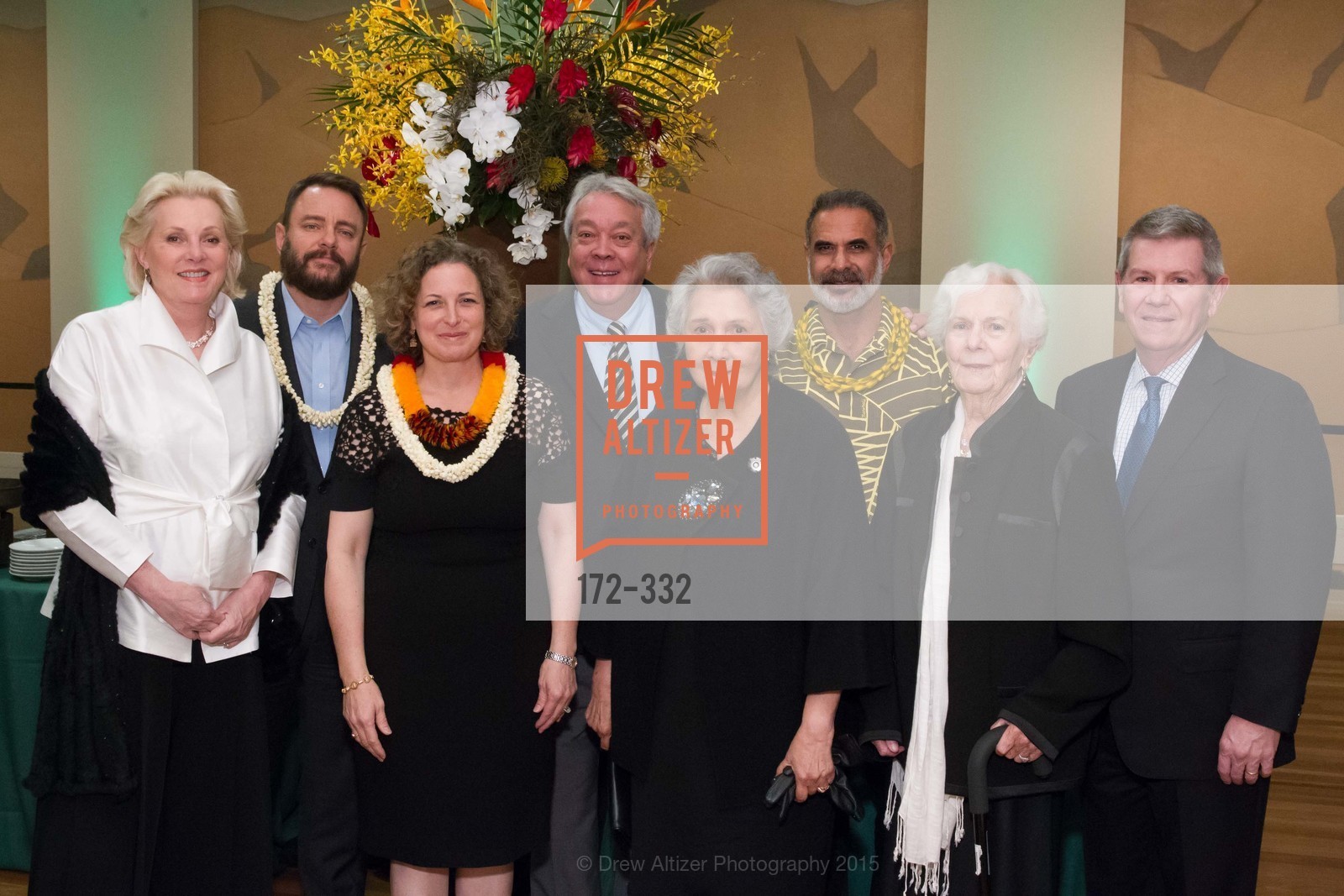Christina Hassell, Rob Edwards, Christine Helmeck, Walters Martin, Katie Ibanez, Patrick Makuwakane, Richard Benefield, Gucci & Vogue Dinner, de Young Museum. de Young Museum, September 30th, 2015, Photo #172-332 Christina Hassell, Rob Edwards, Christine Helmeck, Walters Martin, Katie Ibanez, Patrick Makuwakane, Richard Benefield, Photo #172-332