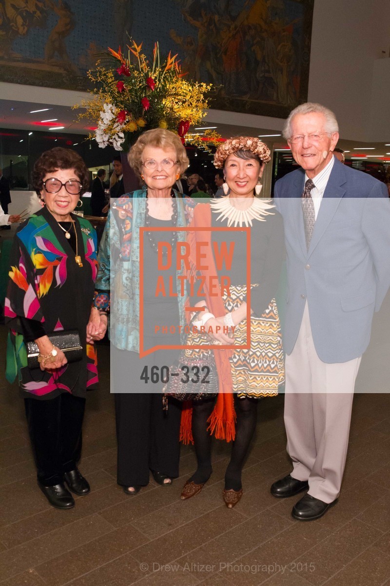 Lin Chen Willis, Colleen Silcox, Blossom Strong, John Silcox, Gucci & Vogue Dinner, de Young Museum. de Young Museum, September 30th, 2015, Photo #460-332 Lin Chen Willis, Colleen Silcox, Blossom Strong, John Silcox, Photo #460-332