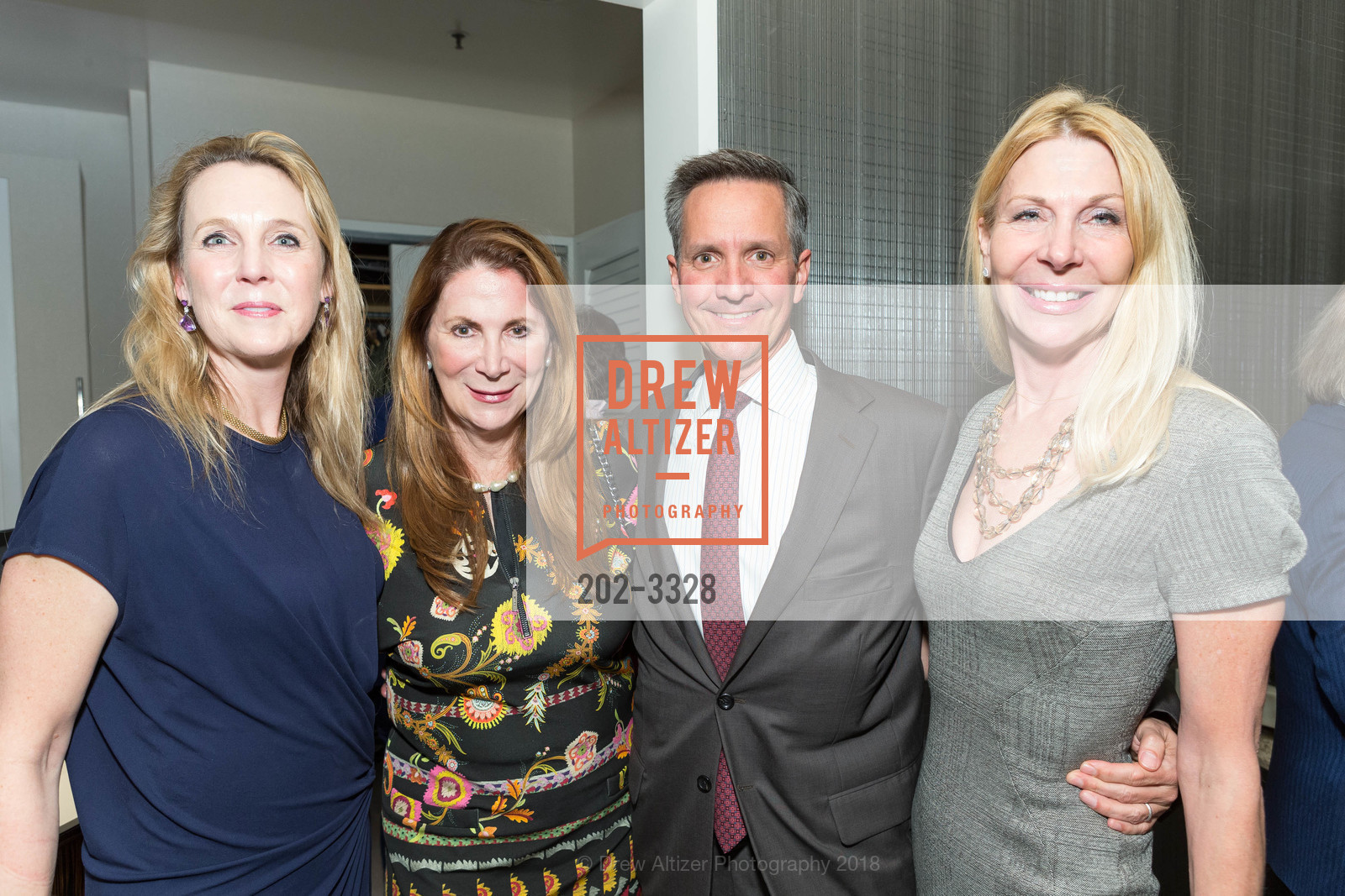 Elizabeth Mitchell, Patricia Ferrin Loucks, Dirk Tengrossenhouse, Catherine Larsen, Visionary Awards Luncheon Launch Party, The Rotunda. 150 Stockton St, Level Four, San Francisco, CA 94108, January 16th, 2018, Photo #202-3328 Elizabeth Mitchell, Patricia Ferrin Loucks, Dirk Tengrossenhouse, Catherine Larsen, Photo #202-3328