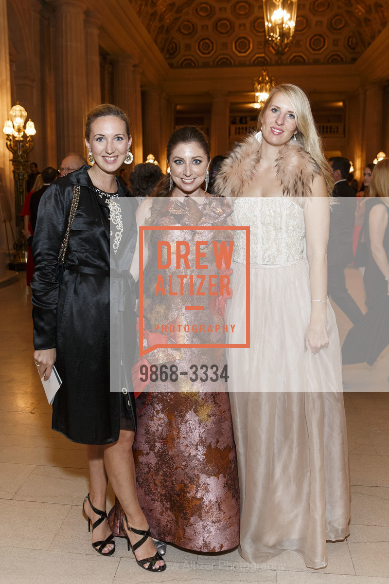 Julia Walsh, Katie Sweeney, Gwendolyn Raynor, SF Ballet Opening Night Gala: Celestial 2018, City Hall and War Memorial Opera House. City Hall 1 Dr. Carlton B Goodlett Place, Photo #9868-3334 Julia Walsh, Katie Sweeney, Gwendolyn Raynor, Photo #9868-3334