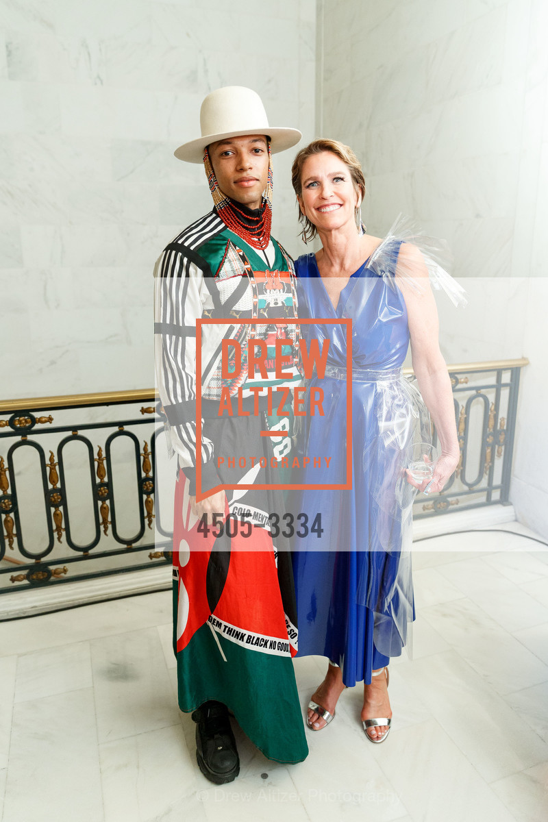 Solomon Golding, Kate Duhamel, SF Ballet Opening Night Gala: Celestial 2018, City Hall and War Memorial Opera House. City Hall 1 Dr. Carlton B Goodlett Place, Photo #4505-3334 Solomon Golding, Kate Duhamel, Photo #4505-3334