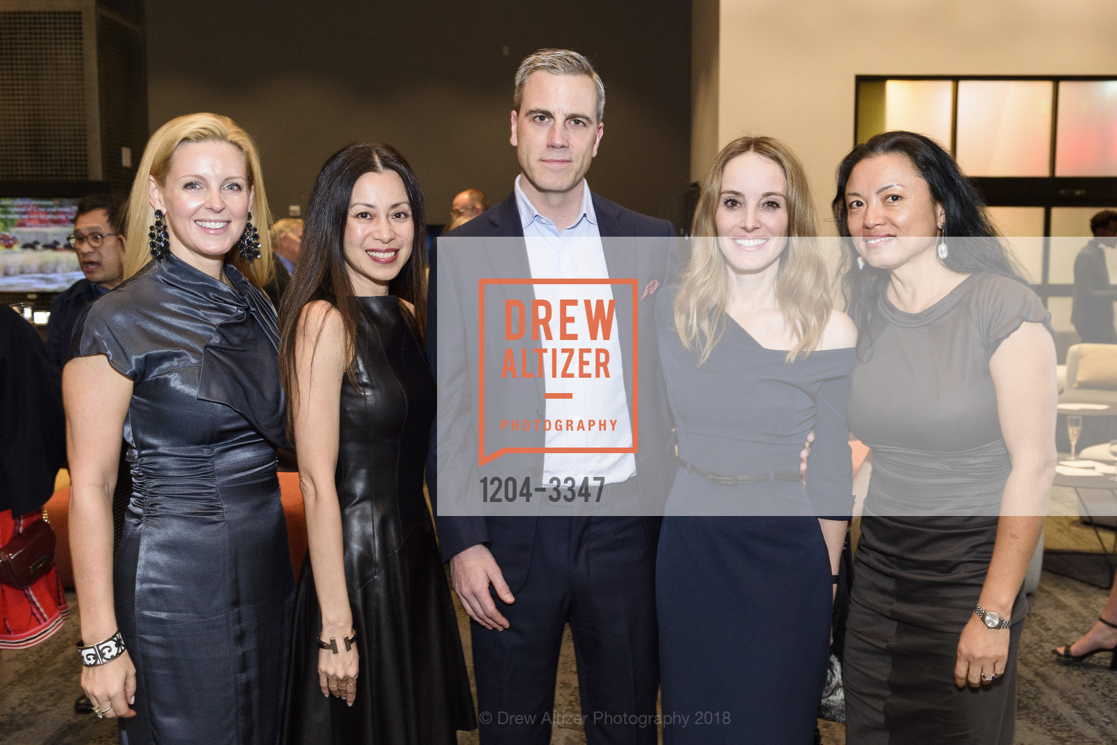 Joanna Michel, Vinh Pham, Jonathan Haswell, Lindsay Haswell, Lisa Kieu, Photo #1204-3347