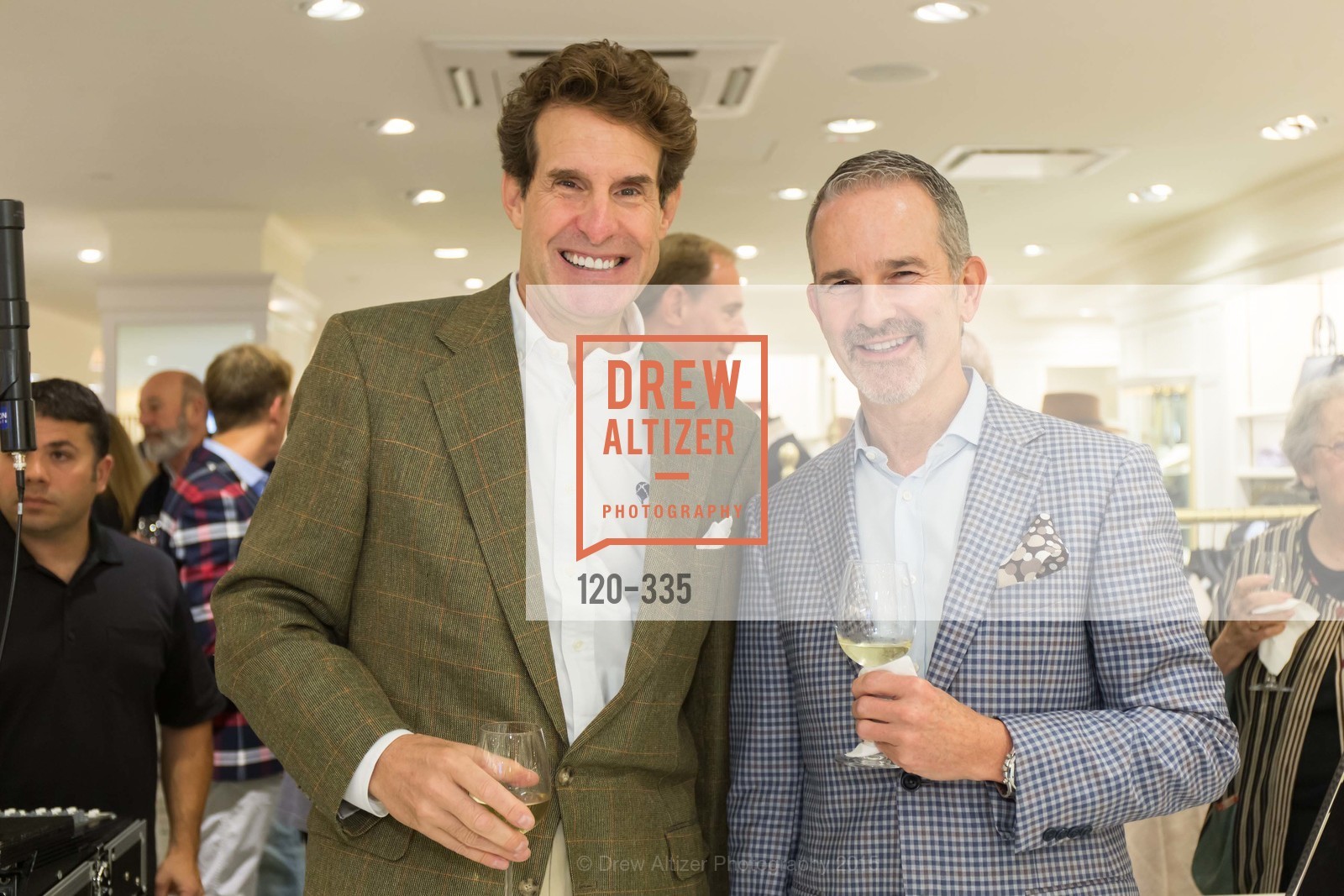 Jeff Atlas, Jeff Gibson, Gucci & Vogue Dinner, Brooks Brothers. Brooks Brothers, . 240 Post St, October 1st, 2015, Photo #120-335 Jeff Atlas, Jeff Gibson, Photo #120-335