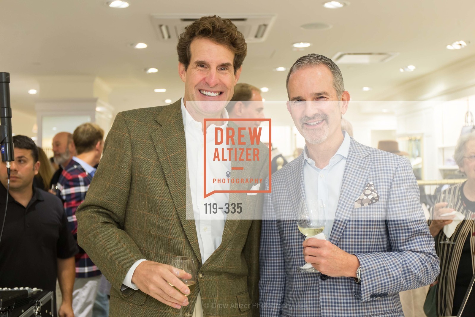 Jeff Atlas, Jeff Gibson, Gucci & Vogue Dinner, Brooks Brothers. Brooks Brothers, . 240 Post St, October 1st, 2015, Photo #119-335 Jeff Atlas, Jeff Gibson, Photo #119-335