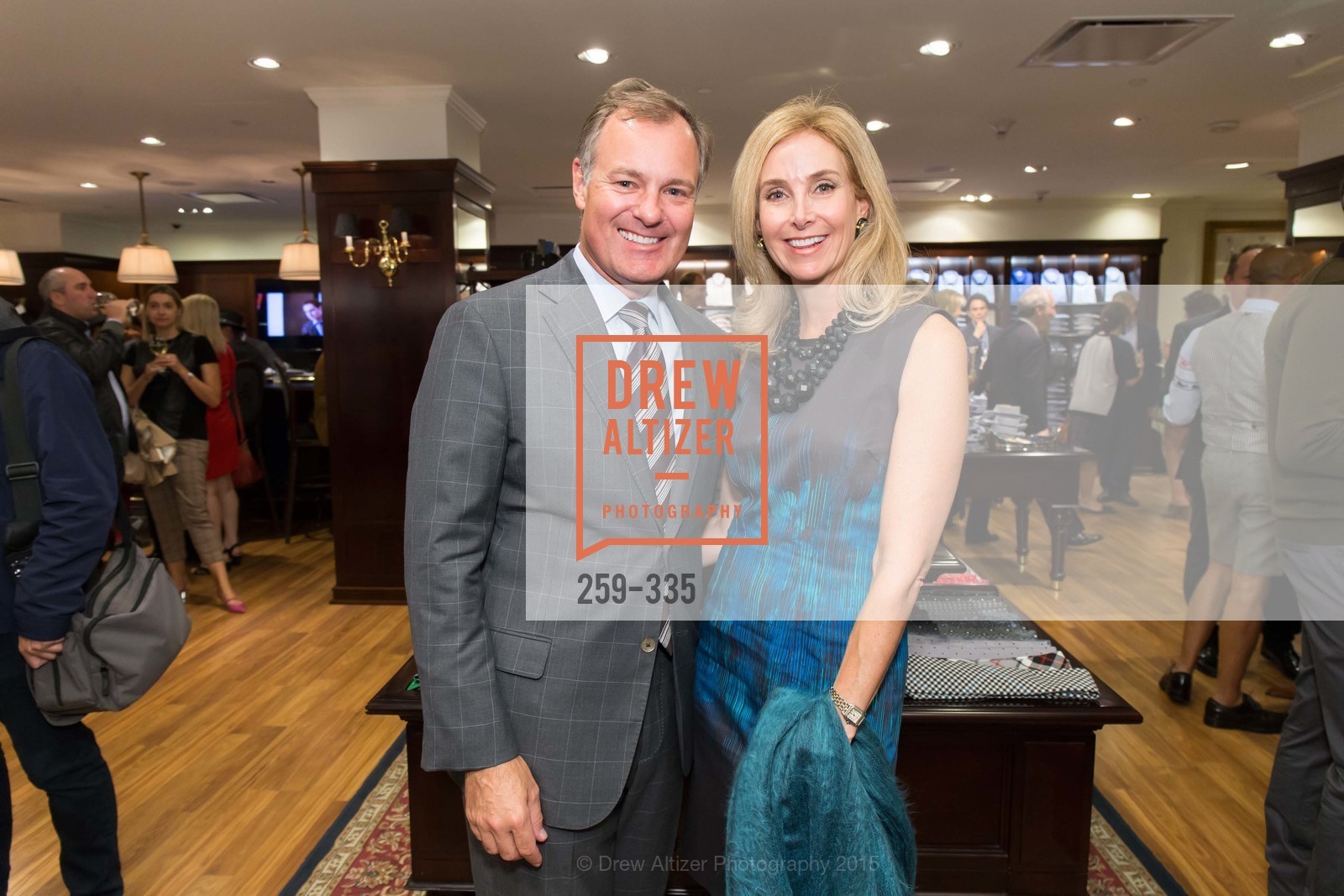 Kurt Hoefer, Melanie Hoefer, Gucci & Vogue Dinner, Brooks Brothers. Brooks Brothers, . 240 Post St, October 1st, 2015, Photo #259-335 Kurt Hoefer, Melanie Hoefer, Photo #259-335