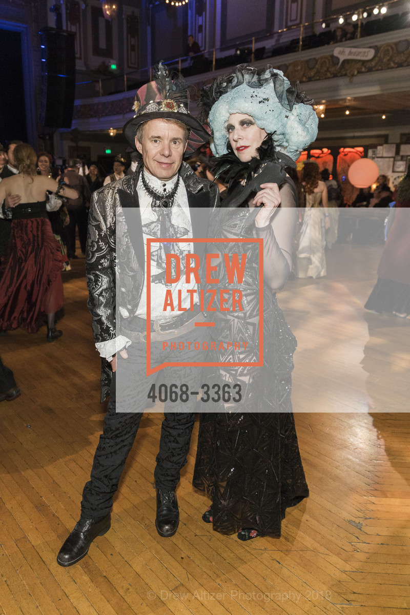 Brian Wirtz, Lisa Linzsley, The Edwardian Ball San Francisco 2018, Regency Ballroom. 1300 Van Ness Avenue, January 27th, 2018, Photo #4068-3363 Brian Wirtz, Lisa Linzsley, Photo #4068-3363