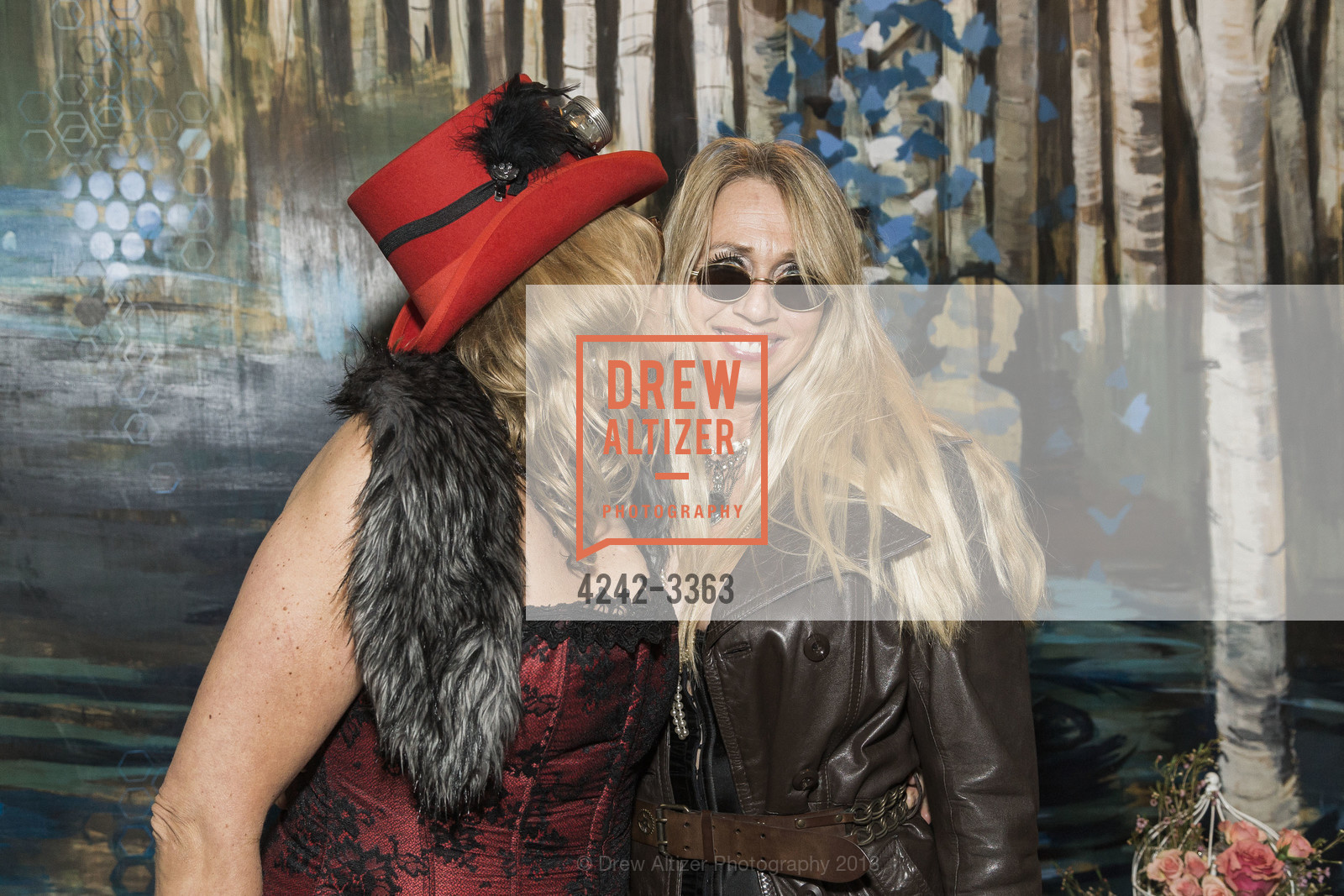 Marcia Ruggiero, Jeanette Olsson, The Edwardian Ball San Francisco 2018, Regency Ballroom. 1300 Van Ness Avenue, January 27th, 2018, Photo #4242-3363 Marcia Ruggiero, Jeanette Olsson, Photo #4242-3363