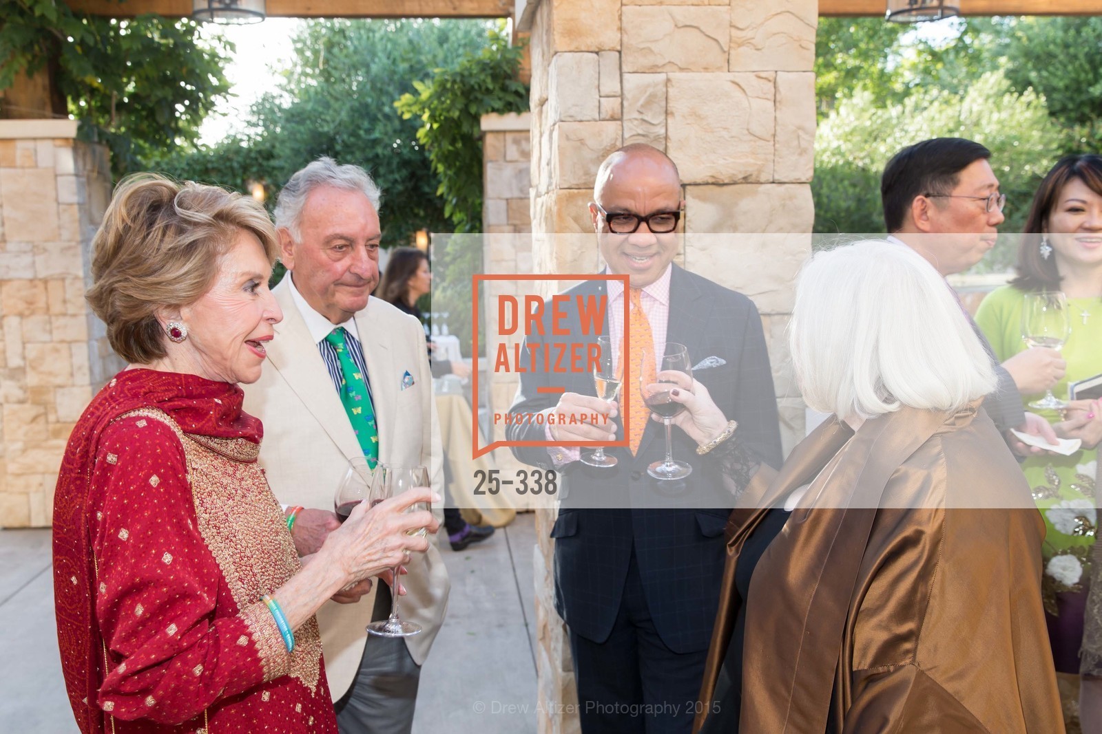 Joan Weill, Sandy Weill, Darren Walker, Carmen Lasky, Weill Hall 2015 Season Opening Gala At Sonoma State University, Sonoma State Green Music Center, Weill Hall. Sonoma State Green Music Center, Weill Hall. 1801 E Cotati Ave, October 3rd, 2015, Photo #25-338 Joan Weill, Sandy Weill, Darren Walker, Carmen Lasky, Photo #25-338