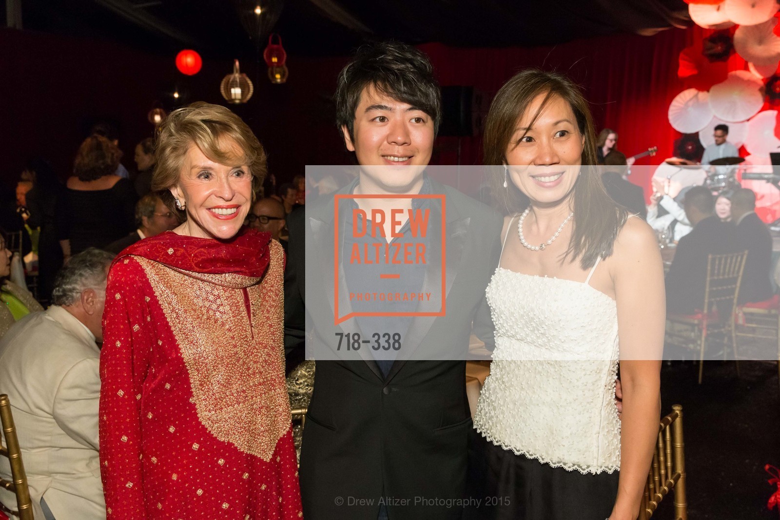 Joan Weill, Lang Lang, Alice Chiang, Weill Hall 2015 Season Opening Gala At Sonoma State University, Sonoma State Green Music Center, Weill Hall. Sonoma State Green Music Center, Weill Hall. 1801 E Cotati Ave, October 3rd, 2015, Photo #718-338 Joan Weill, Lang Lang, Alice Chiang, Photo #718-338