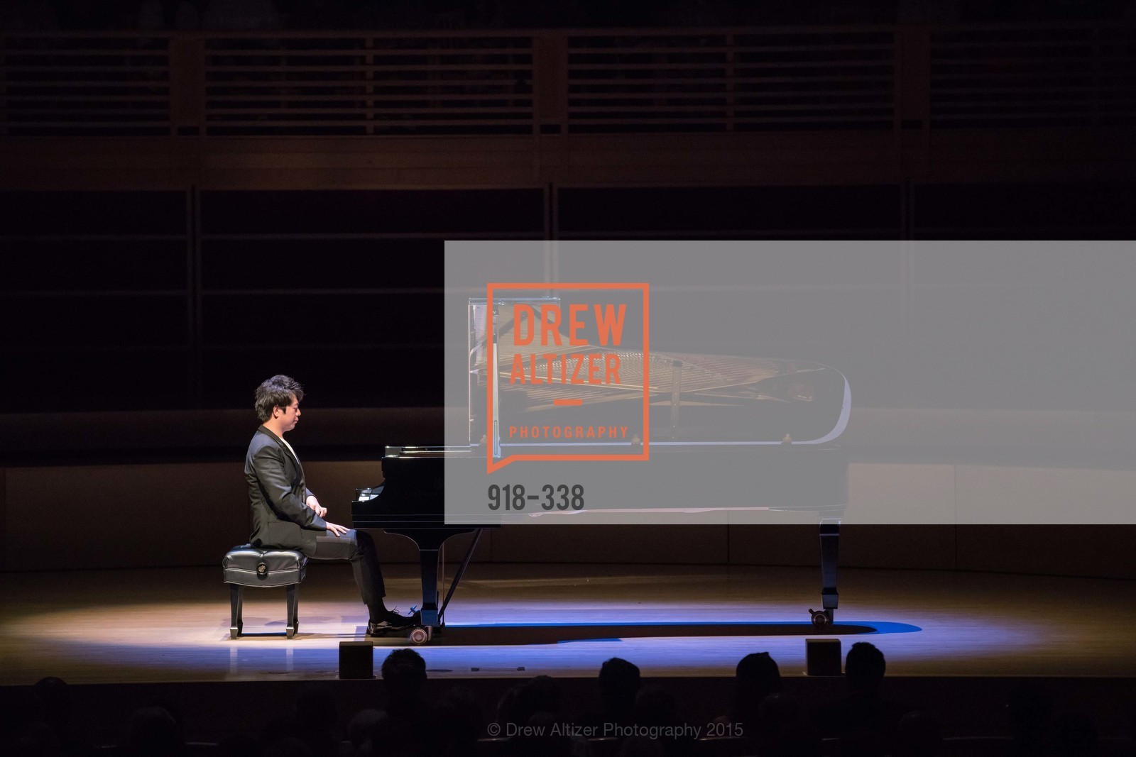 Lang Lang, Weill Hall 2015 Season Opening Gala At Sonoma State University, Sonoma State Green Music Center, Weill Hall. Sonoma State Green Music Center, Weill Hall. 1801 E Cotati Ave, October 3rd, 2015, Photo #918-338 Lang Lang, Photo #918-338