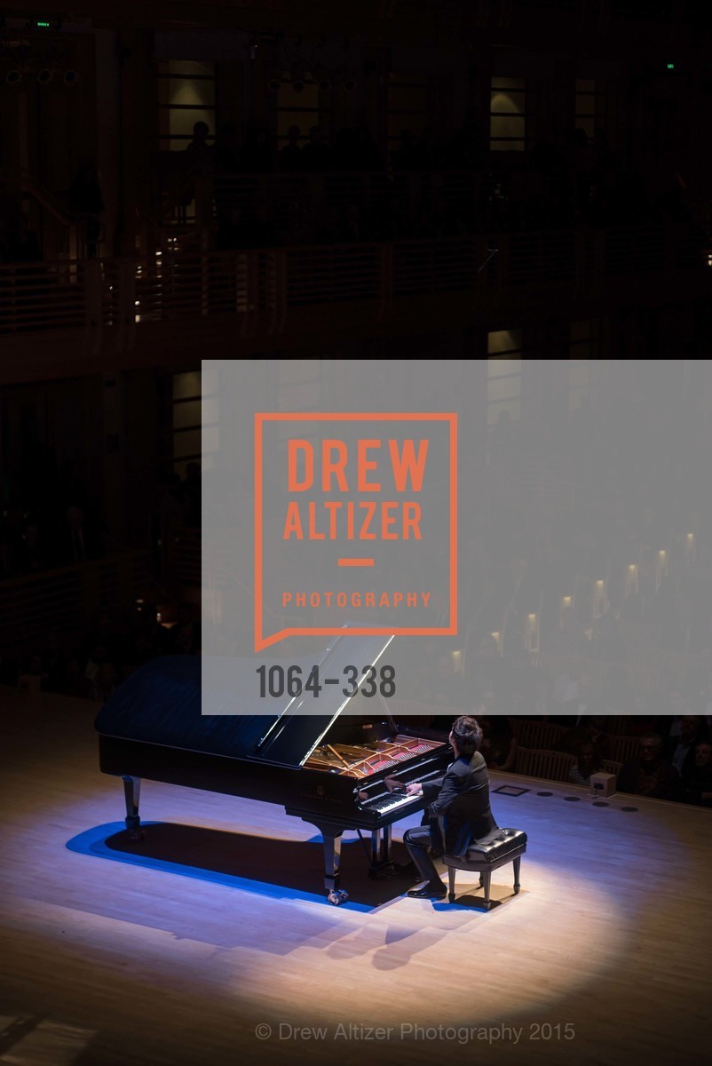 Performance, Weill Hall 2015 Season Opening Gala At Sonoma State University, Sonoma State Green Music Center, Weill Hall. Sonoma State Green Music Center, Weill Hall. 1801 E Cotati Ave, October 3rd, 2015, Photo #1064-338 Performance, Photo #1064-338
