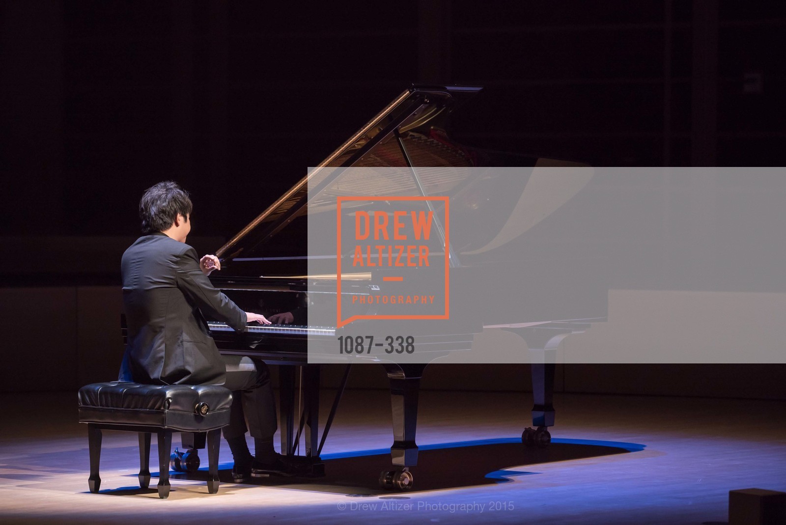Performance, Weill Hall 2015 Season Opening Gala At Sonoma State University, Sonoma State Green Music Center, Weill Hall. Sonoma State Green Music Center, Weill Hall. 1801 E Cotati Ave, October 3rd, 2015, Photo #1087-338 Performance, Photo #1087-338