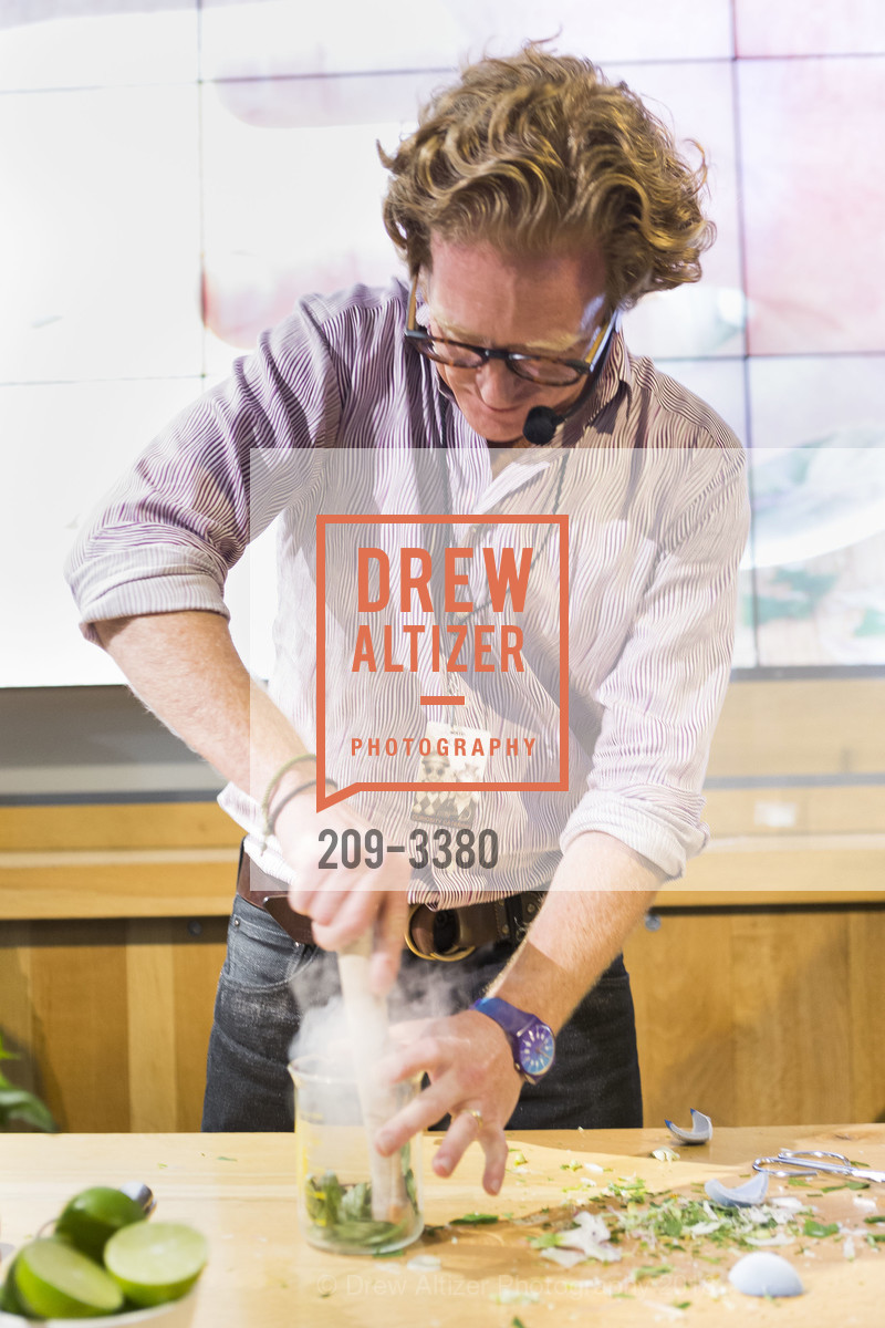 Clay Reynolds, Science of Cocktails 2018, Exploratorium, Pier 15, The Embarcadero, SF. Exploratorium, Pier 15, The Embarcadero, SF, February 9th, 2018, Photo #209-3380 Clay Reynolds, Photo #209-3380