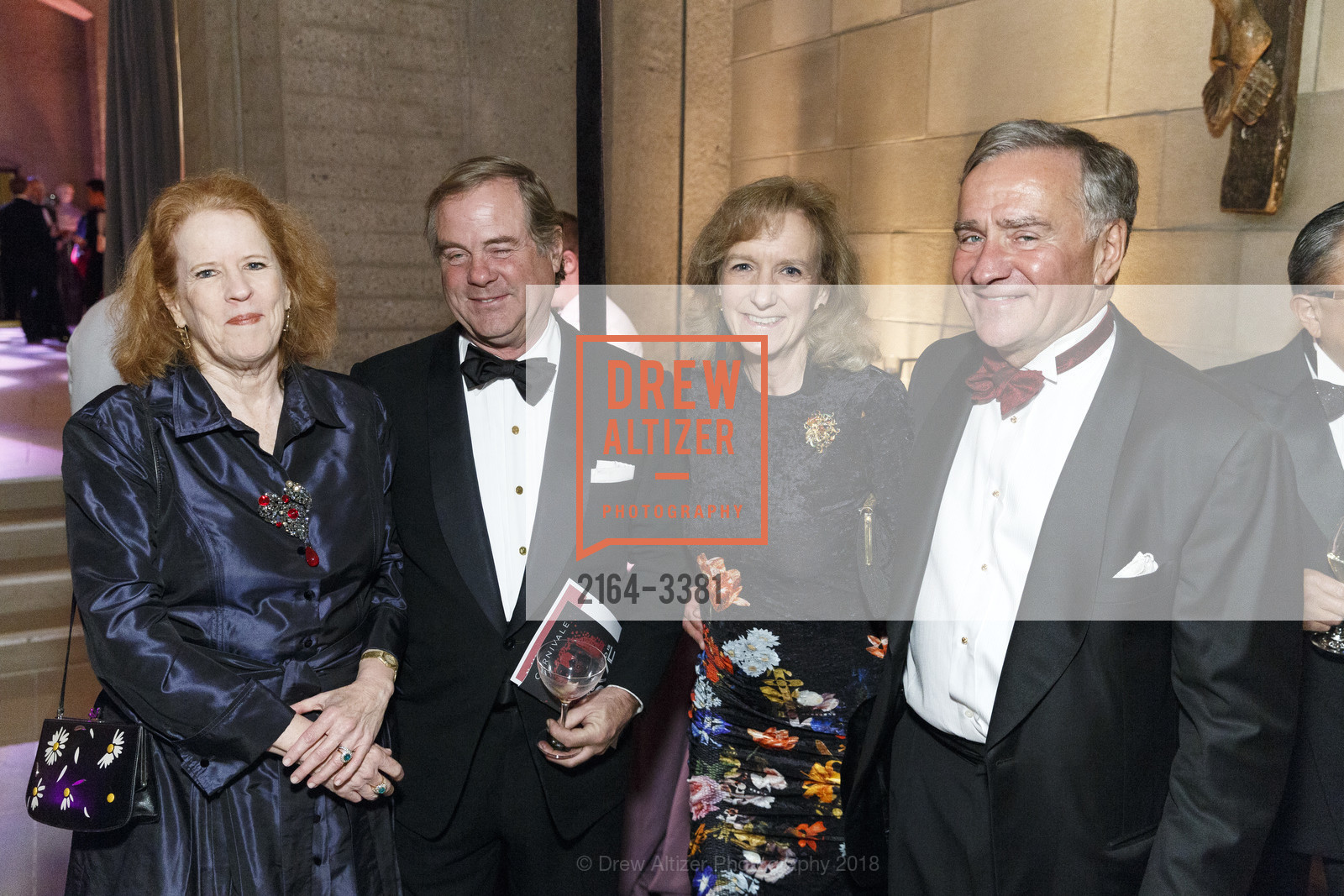 Jamie Bowles, Ned MacDonald, Vivian MacDonald, Kent Baum, Grace Cathedral's Carnivale 2018, Grace Cathedral. 1100 California St, San Francisco, CA 94108, February 13th, 2018, Photo #2164-3381 Jamie Bowles, Ned MacDonald, Vivian MacDonald, Kent Baum, Photo #2164-3381