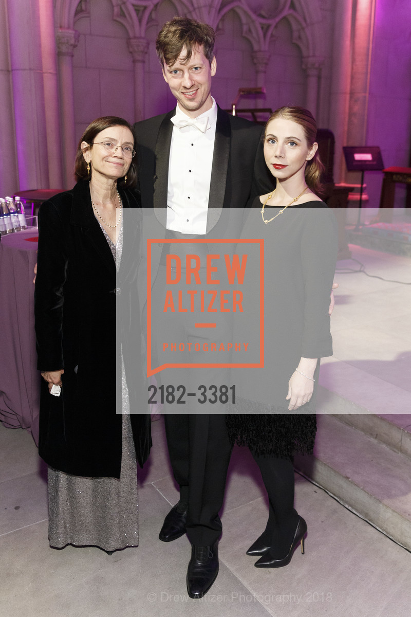 Sheila Andrus, Martin Bringmann, Chloe Bringmann, Photo #2182-3381
