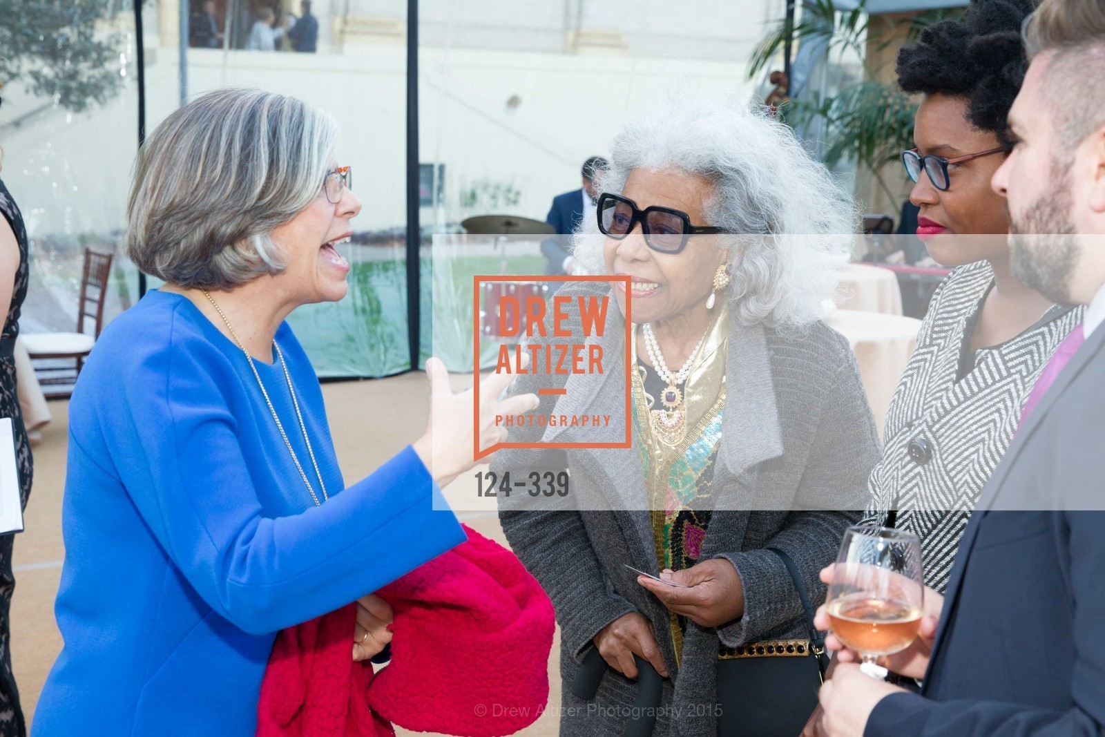 Dorothy Person, University of San Francisco Alumni Awards Gala 2015, University of San Francisco. University of San Francisco, October 2nd, 2015, Photo #124-339 Dorothy Person, Photo #124-339