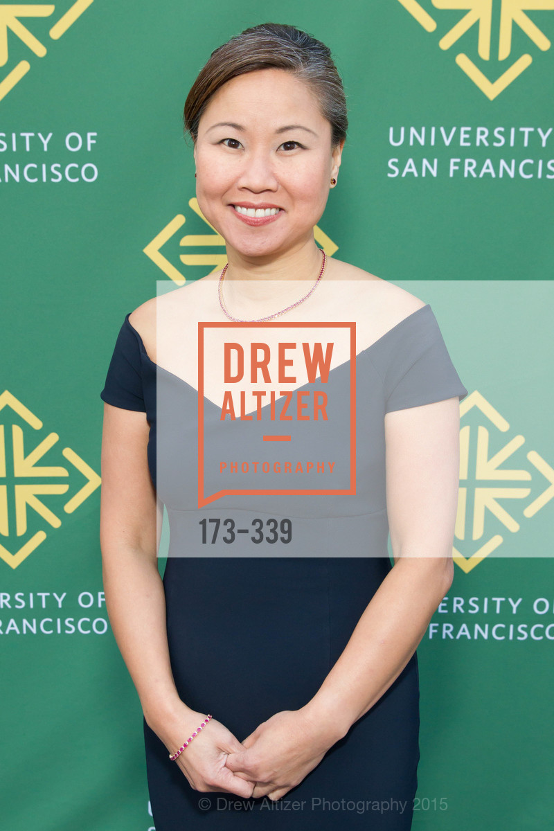 Doris Cheng, University of San Francisco Alumni Awards Gala 2015, University of San Francisco. University of San Francisco, October 2nd, 2015, Photo #173-339 Doris Cheng, Photo #173-339