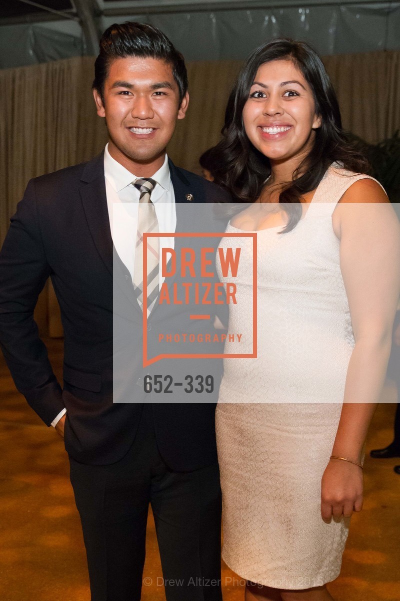 Kevin Bachar, Taylor Valencia, University of San Francisco Alumni Awards Gala 2015, University of San Francisco. University of San Francisco, October 2nd, 2015, Photo #652-339 Kevin Bachar, Taylor Valencia, Photo #652-339