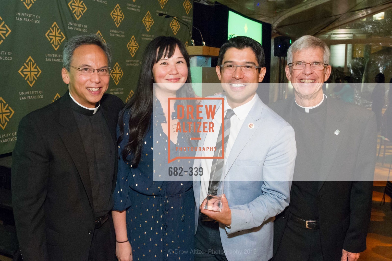 Sonny Manuel, Jen Zipp, Carlos Menchaca, Stephen Privett, University of San Francisco Alumni Awards Gala 2015, University of San Francisco. University of San Francisco, October 2nd, 2015, Photo #682-339 Sonny Manuel, Jen Zipp, Carlos Menchaca, Stephen Privett, Photo #682-339