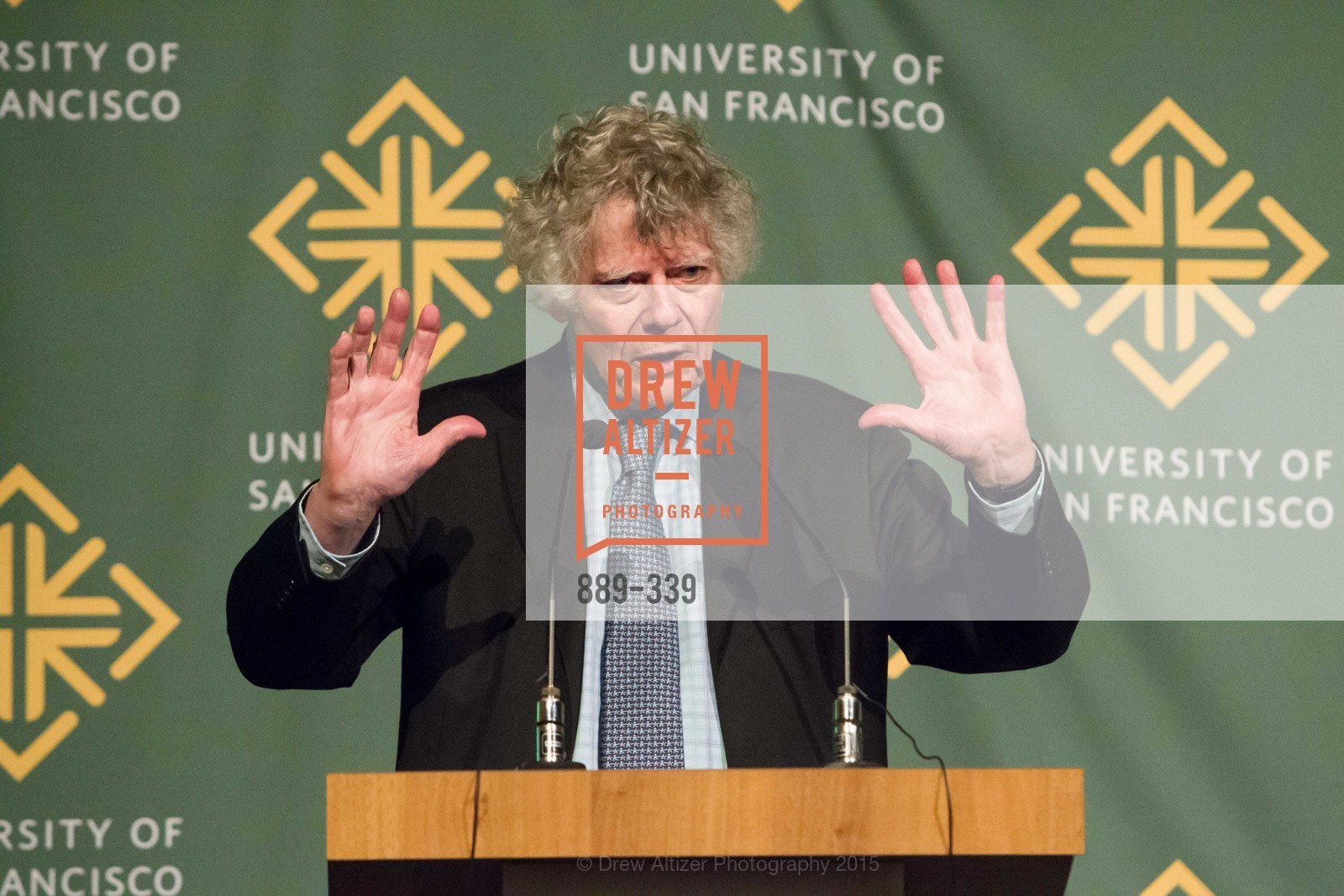 Gordon P. Getty, Photo #889-339