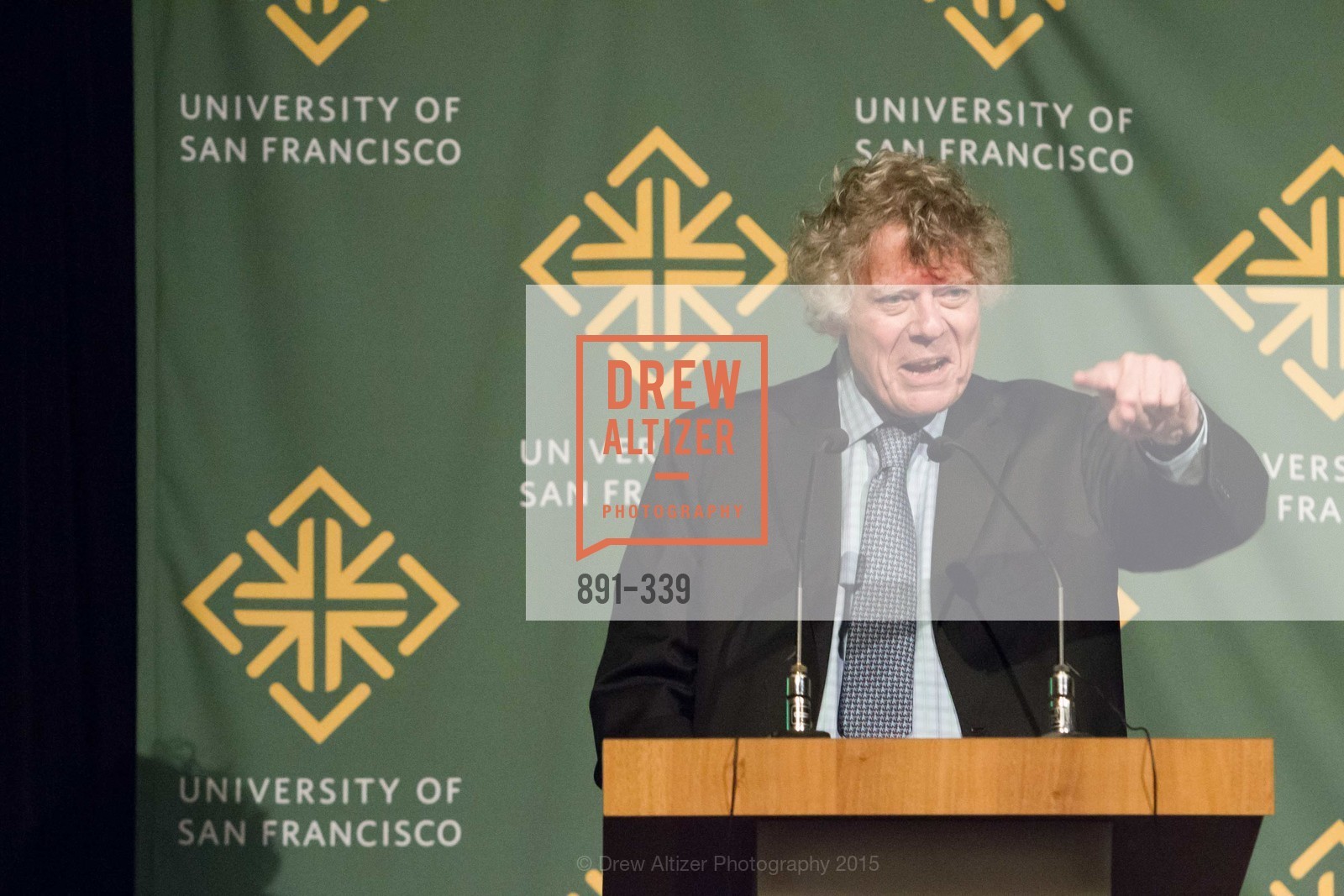 Gordon Getty, University of San Francisco Alumni Awards Gala 2015, University of San Francisco. University of San Francisco, October 2nd, 2015, Photo #891-339 Gordon Getty, Photo #891-339