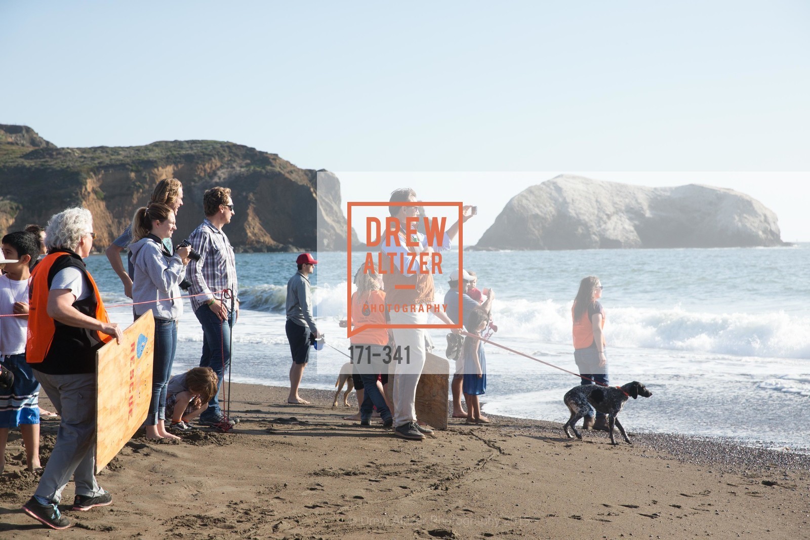 Atmosphere, The Marine Mammal Center 40th Anniversary, Fort Cronkhite. 200 Bunker Road, October 4th, 2015,Drew Altizer, Drew Altizer Photography, full-service agency, private events, San Francisco photographer, photographer california