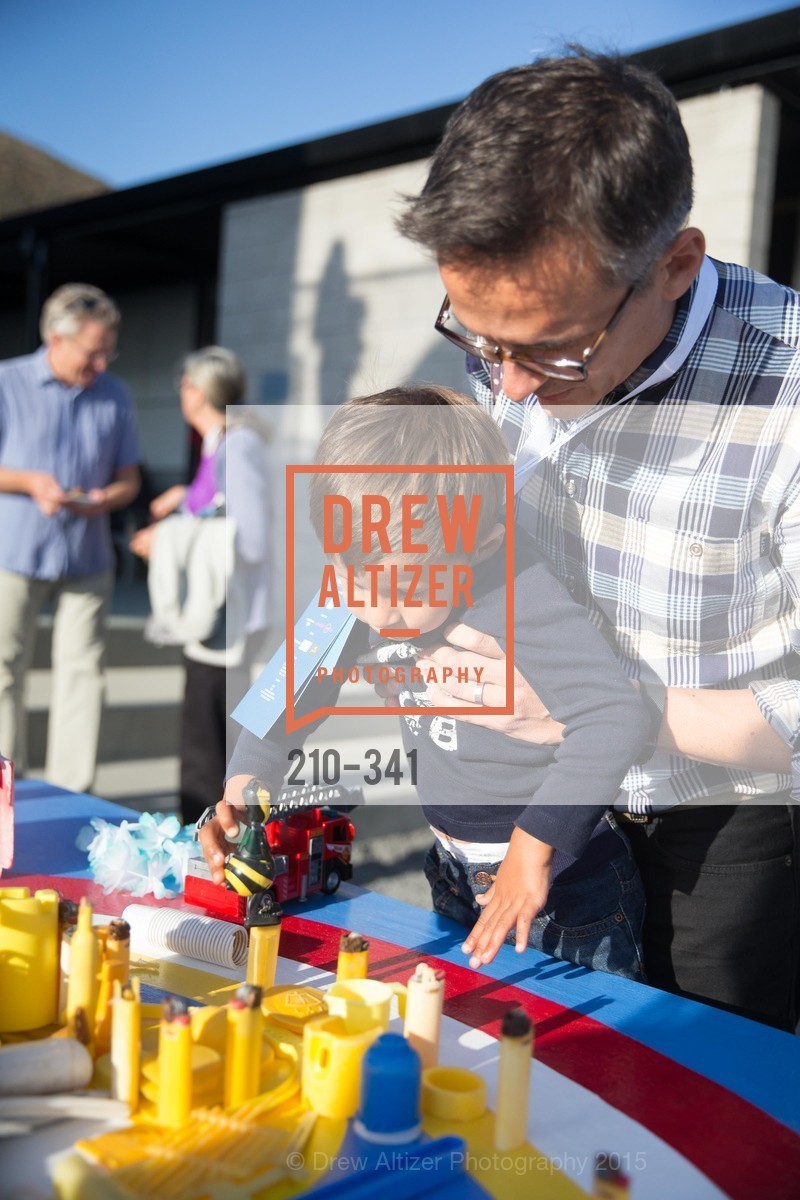 Atmosphere, The Marine Mammal Center 40th Anniversary, Fort Cronkhite. 200 Bunker Road, October 4th, 2015,Drew Altizer, Drew Altizer Photography, full-service agency, private events, San Francisco photographer, photographer california