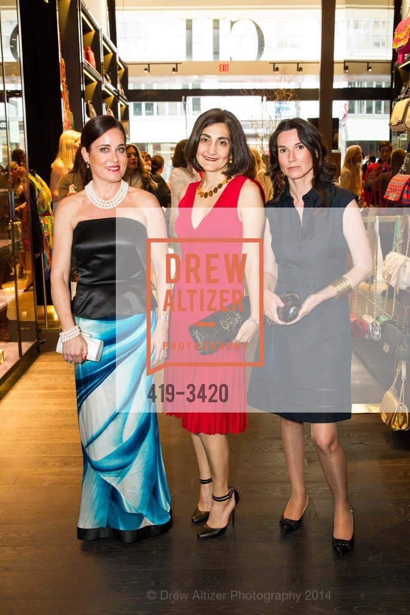 Natalia Urrutia, Fati Farmanfarmaian, Luisa Serna-Borja, CAROLINA HERRERA and ELLE'S Joe Zee Celebrate the Opening of CH Carolina Herrera, San Francisco, US, May 15th, 2014, Photo #419-3420 Natalia Urrutia, Fati Farmanfarmaian, Luisa Serna-Borja, Photo #419-3420