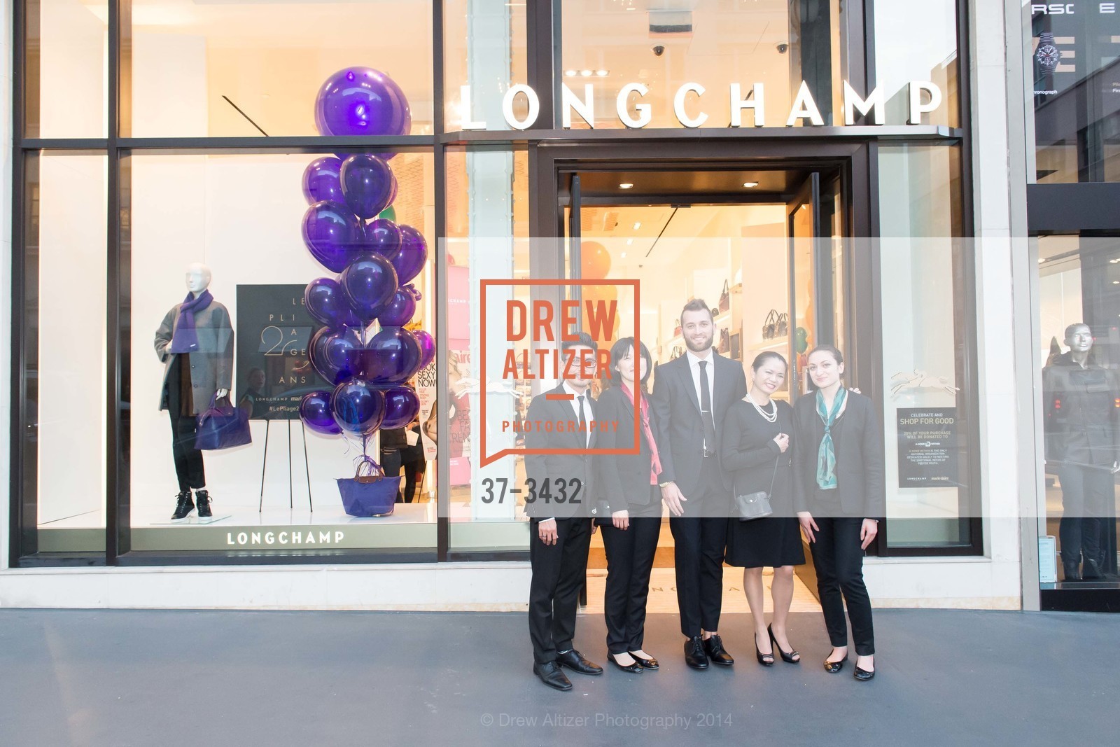 Thuan Dong, Lisa Liu, Dylan Smith, Tamara Dee, Asya Kalustova, LONGCHAMP | MARIE CLAIRE Reception, US, October 24th, 2014, Photo #37-3432 Thuan Dong, Lisa Liu, Dylan Smith, Tamara Dee, Asya Kalustova, Photo #37-3432