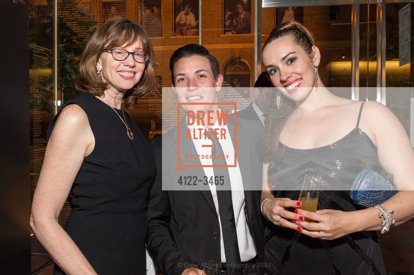 Leslie Beriman, Mo Wark, Jeana Pfeifer, SF JAZZ Gala Honors Herbie Hancock, US, May 16th, 2014, Photo #4122-3465 Leslie Beriman, Mo Wark, Jeana Pfeifer, Photo #4122-3465