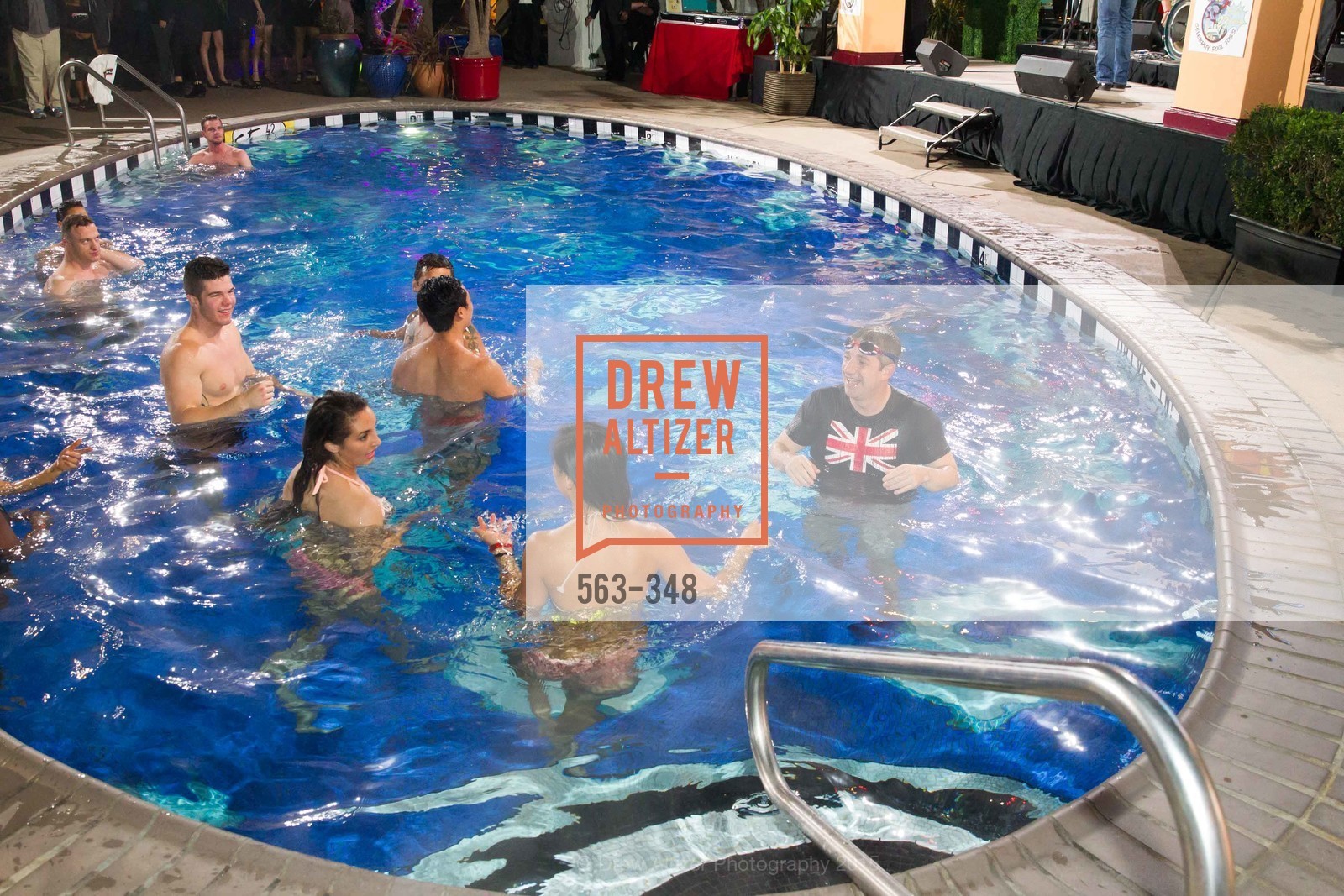 Atmosphere, TNDC Annual Celebrity Pool Toss, Phoenix Hotel. 601 Eddy St, October 7th, 2015,Drew Altizer, Drew Altizer Photography, full-service agency, private events, San Francisco photographer, photographer california