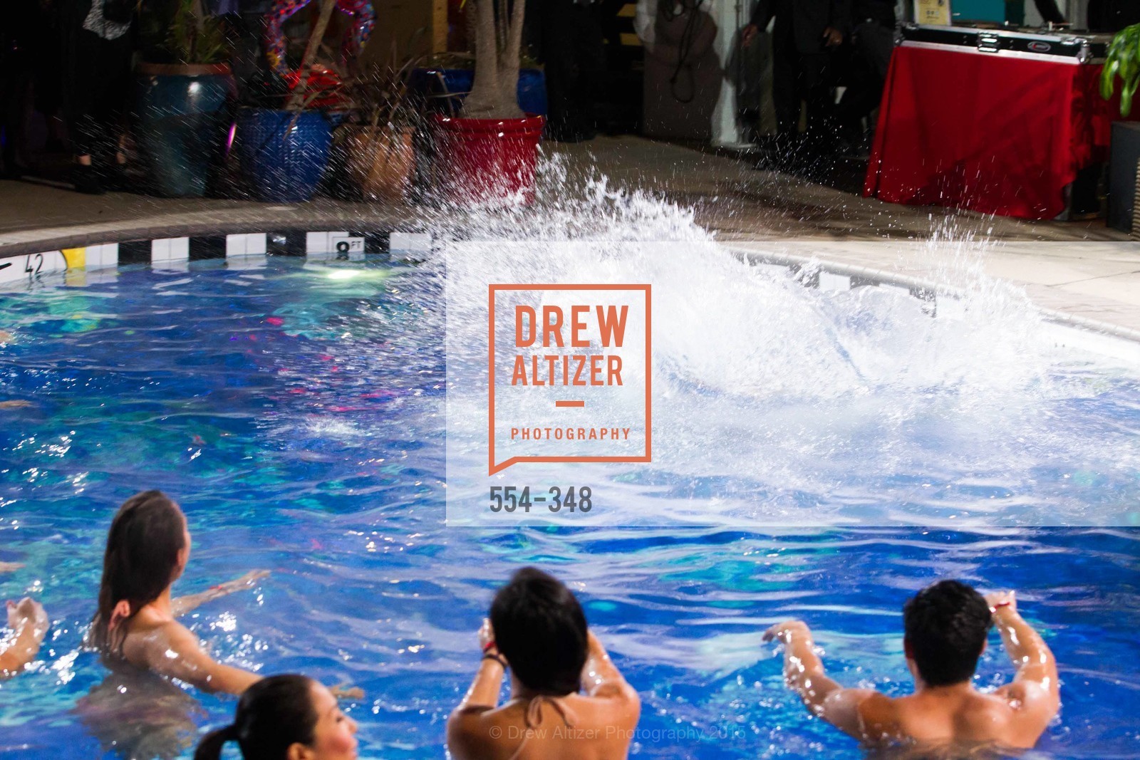 Atmosphere, TNDC Annual Celebrity Pool Toss, Phoenix Hotel. 601 Eddy St, October 7th, 2015,Drew Altizer, Drew Altizer Photography, full-service agency, private events, San Francisco photographer, photographer california