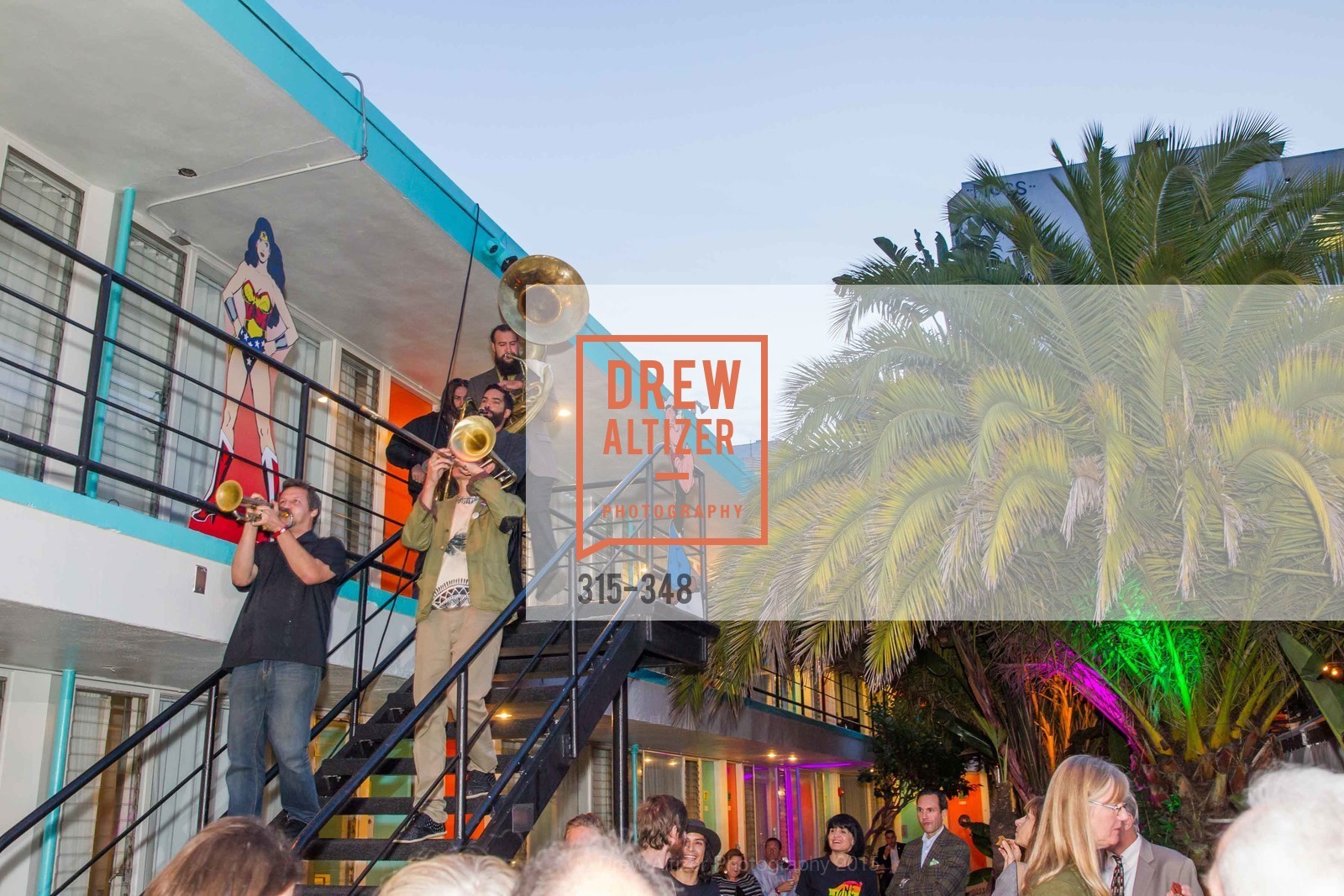 Atmosphere, TNDC Annual Celebrity Pool Toss, Phoenix Hotel. 601 Eddy St, October 7th, 2015,Drew Altizer, Drew Altizer Photography, full-service event agency, private events, San Francisco photographer, photographer California