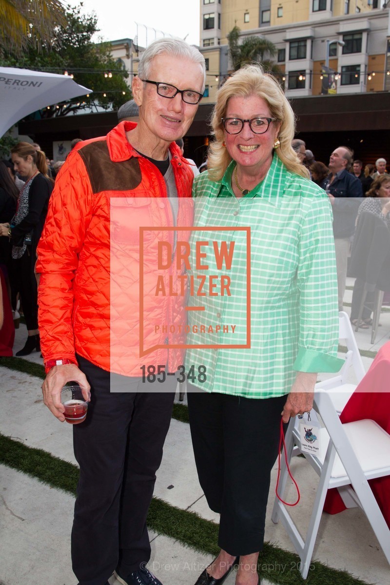 Bill Smith, Laura King Pfaff, TNDC Annual Celebrity Pool Toss, Phoenix Hotel. 601 Eddy St, October 7th, 2015,Drew Altizer, Drew Altizer Photography, full-service event agency, private events, San Francisco photographer, photographer California