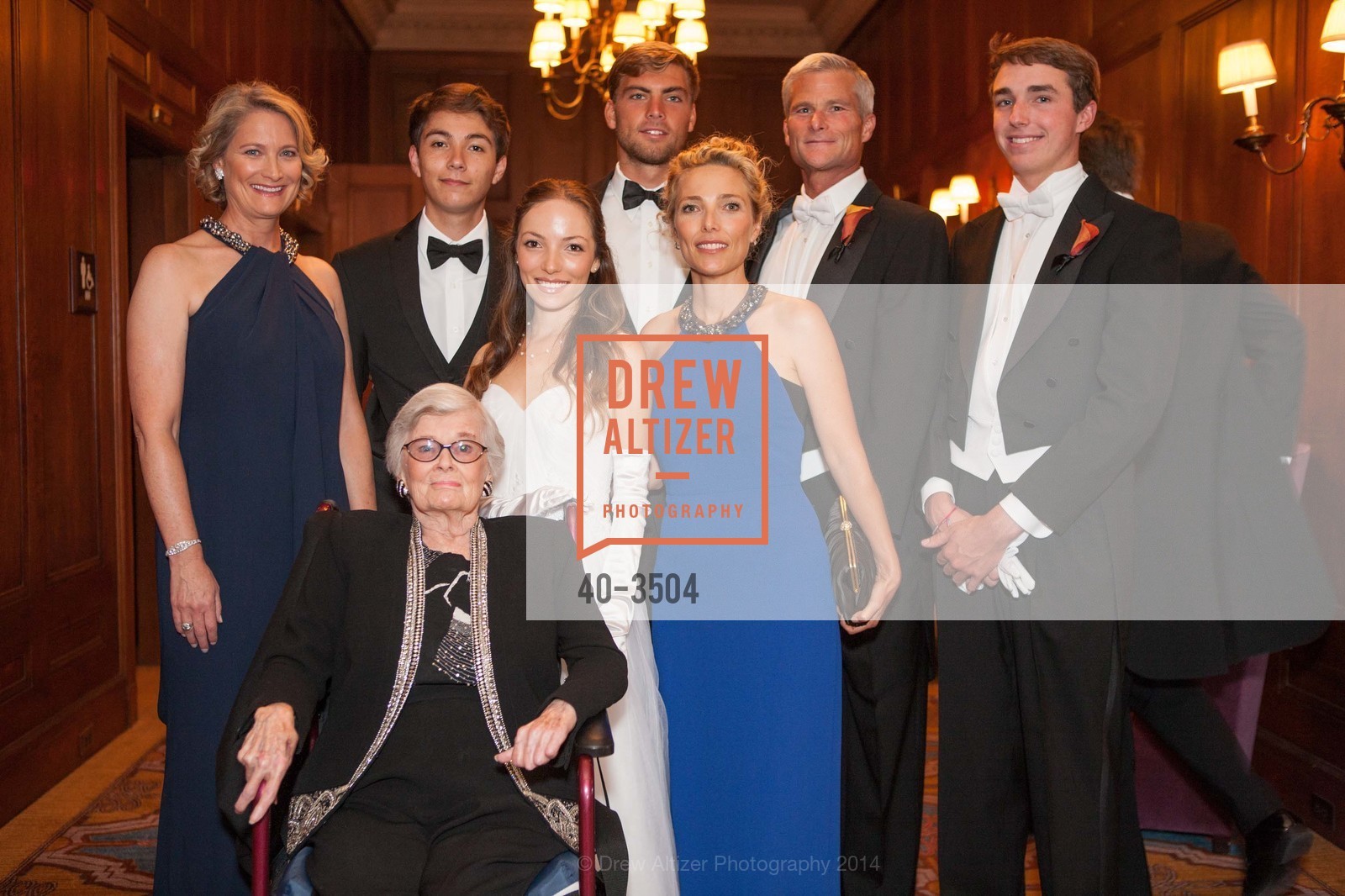 Avery Okamura, Molly Okamura, Cole Charlton, Felice Charlton, Stuart Charlton, San Francisco Debutante Ball 2014, US, June 14th, 2014, Photo #40-3504 Avery Okamura, Molly Okamura, Cole Charlton, Felice Charlton, Stuart Charlton, Photo #40-3504