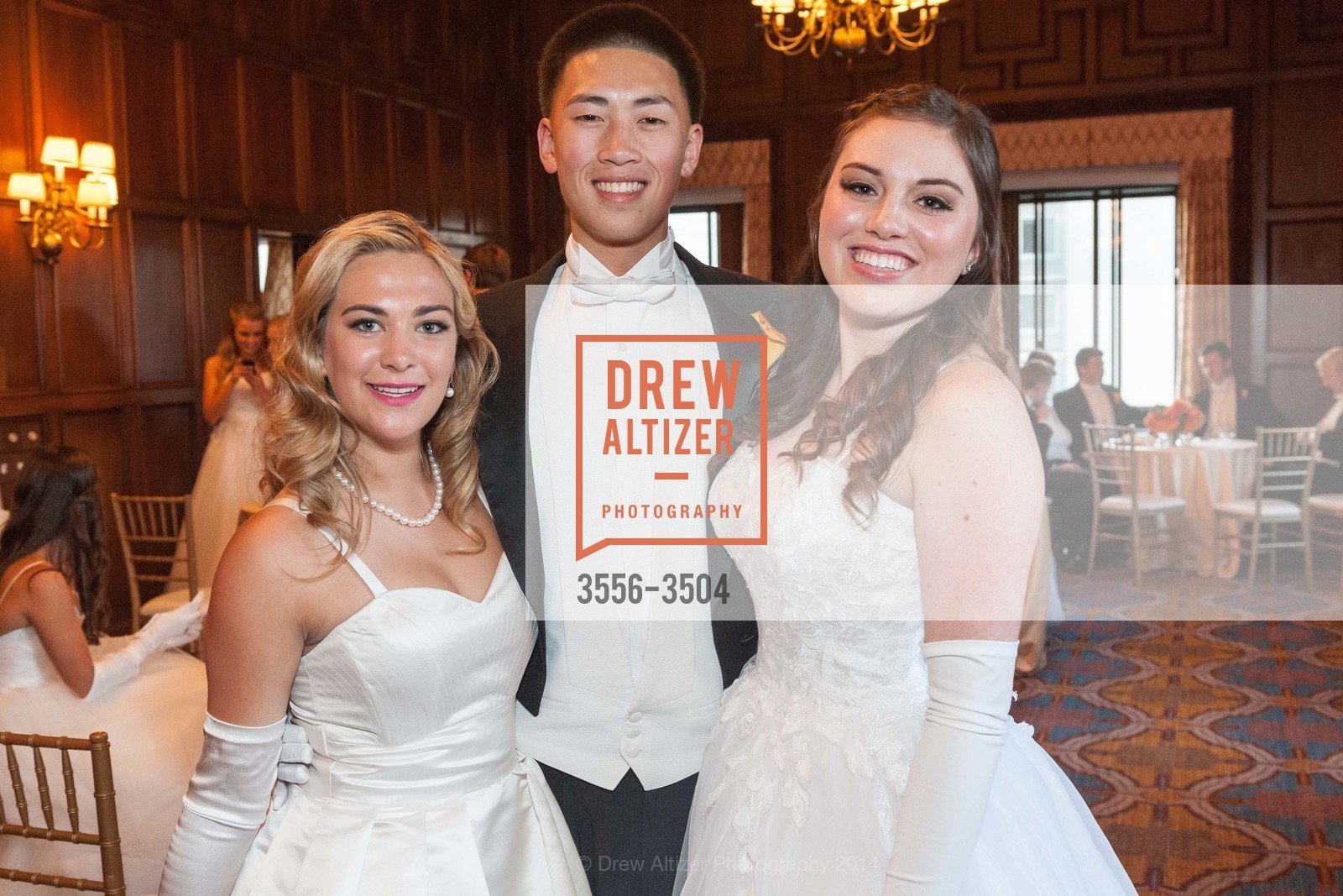 Mackenzie Hutchinson, Christopher Lee, Claire Solomon, San Francisco Debutante Ball 2014, US, June 14th, 2014, Photo #3556-3504 Mackenzie Hutchinson, Christopher Lee, Claire Solomon, Photo #3556-3504